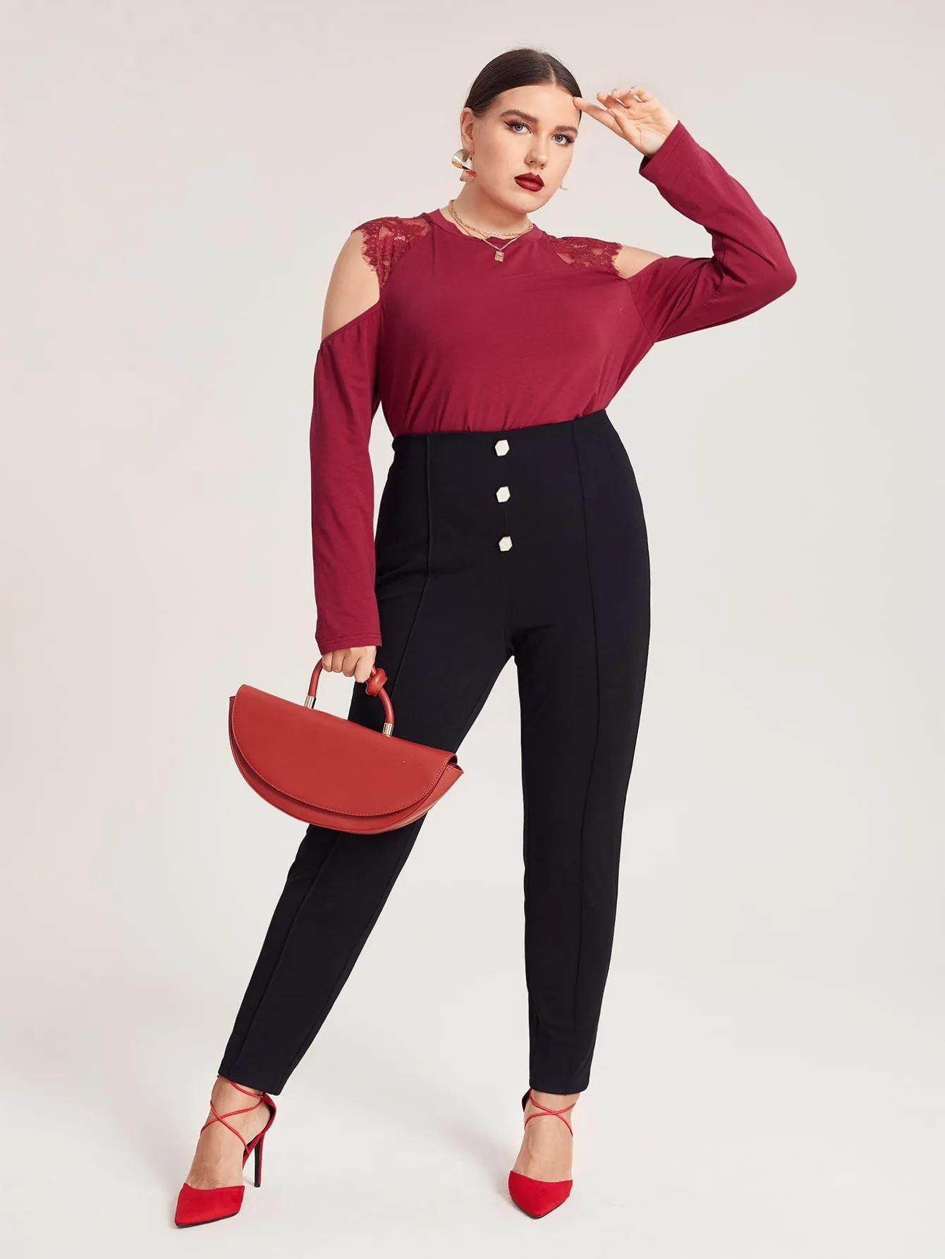 Plain Cut Out Long Sleeve Round Neck Regular Plus Size T-Shirt