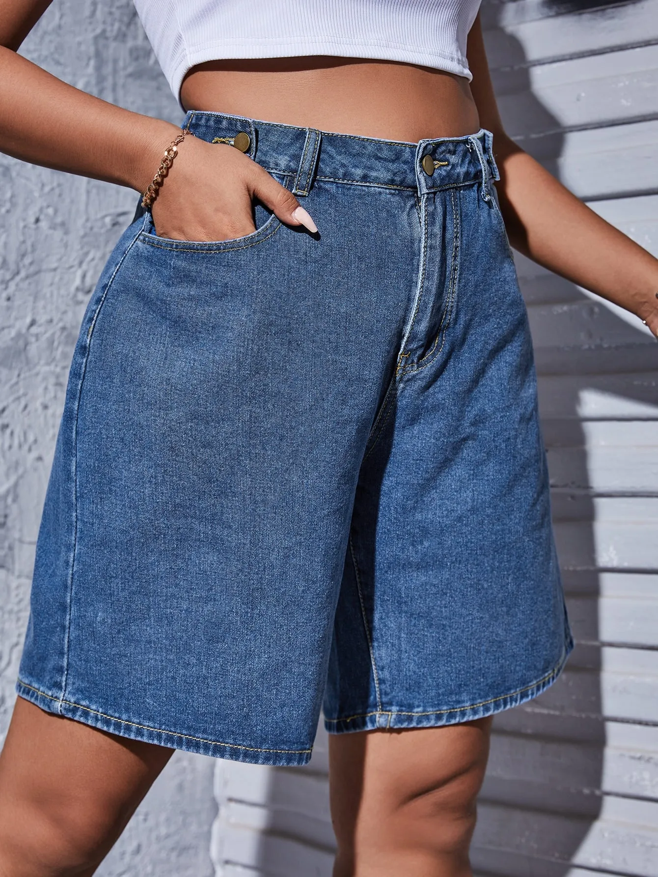 Plain Natural Plus Size Denim Shorts