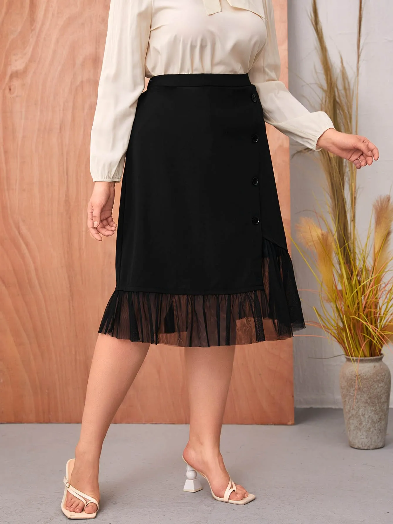 Plain Ruffle Hem Midi Plus Size Skirt