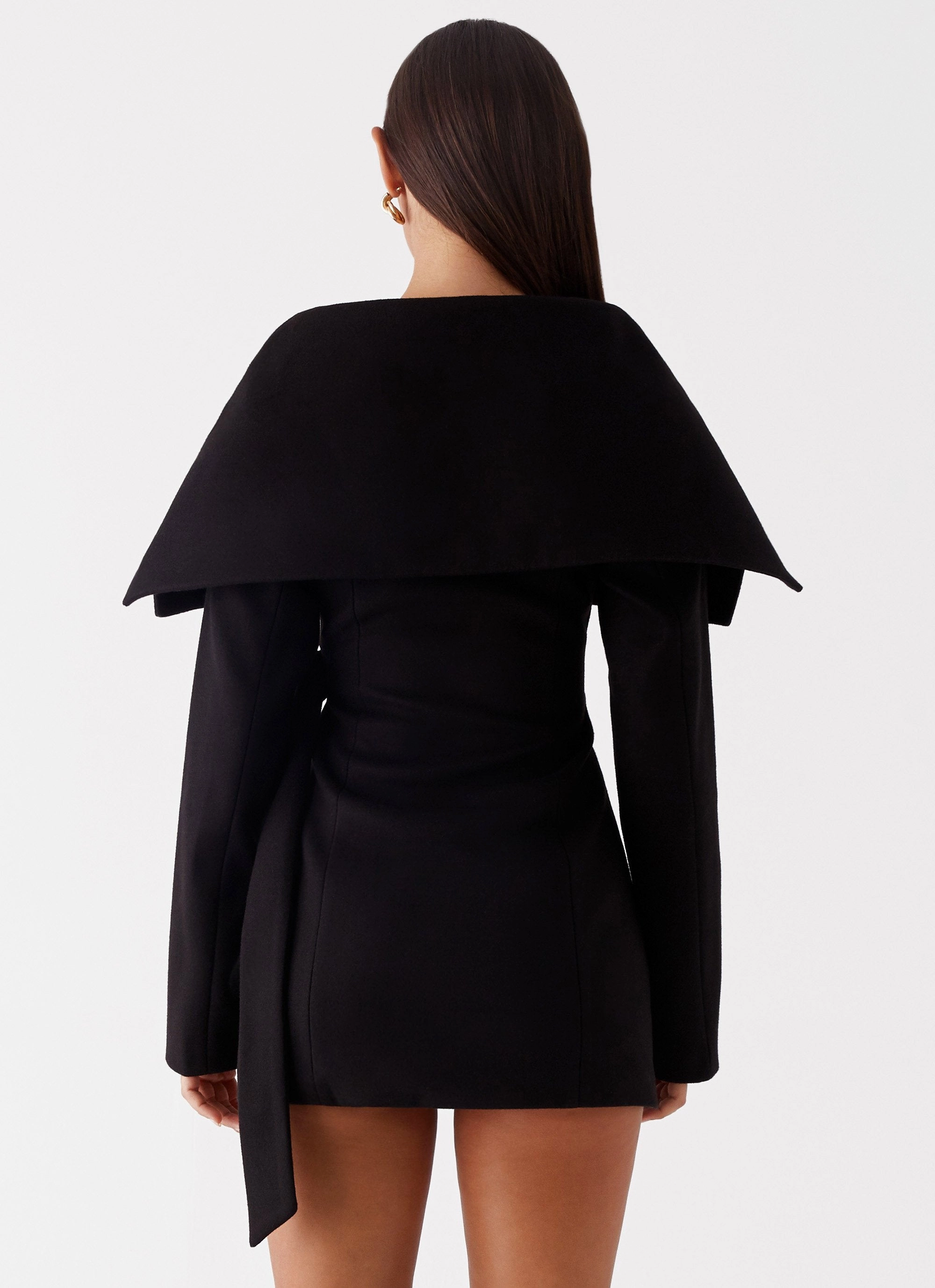 Kaide Mini Dress - Black Cozy Balance