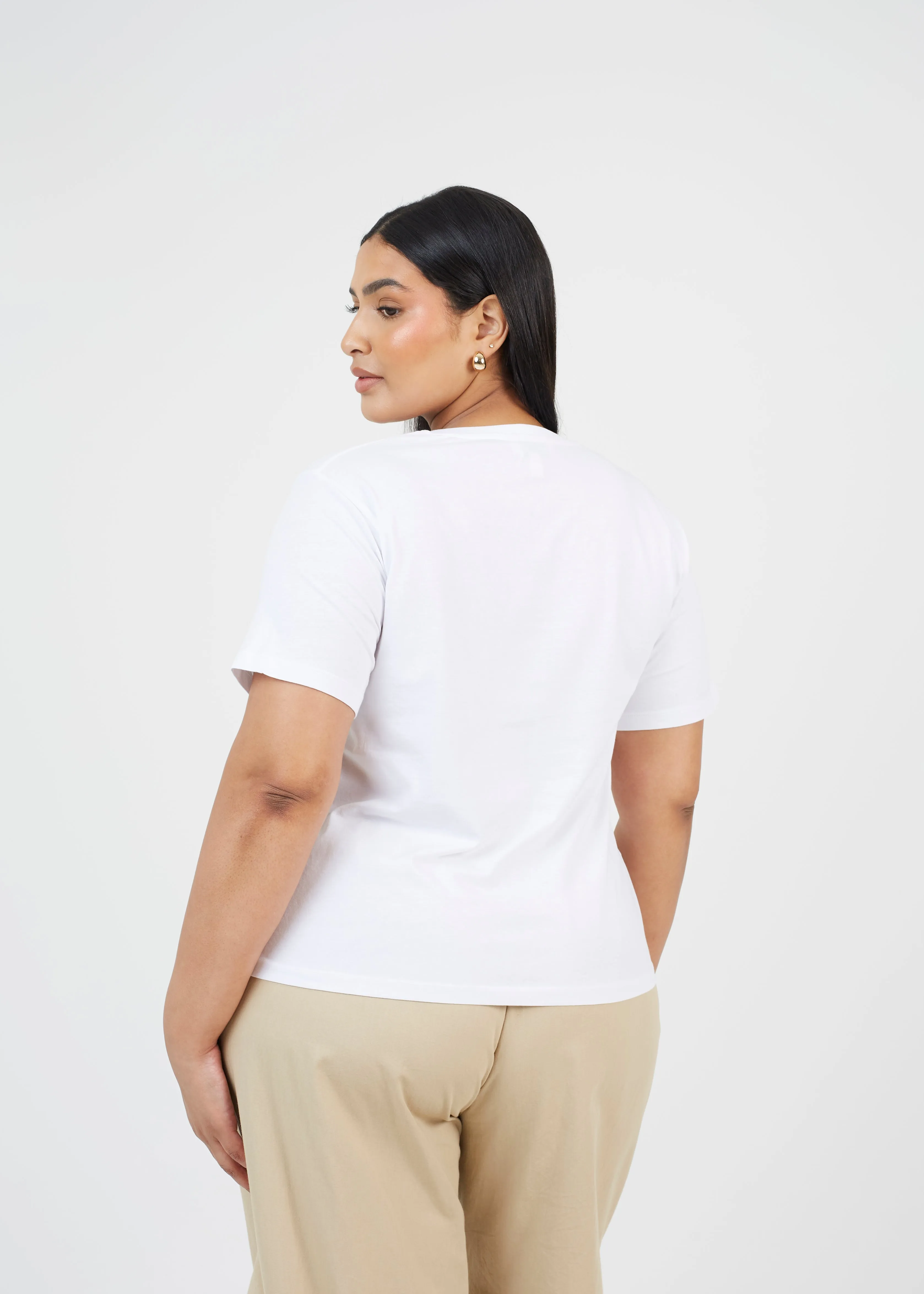 PLUS BASIC V-NECK T-SHIRT