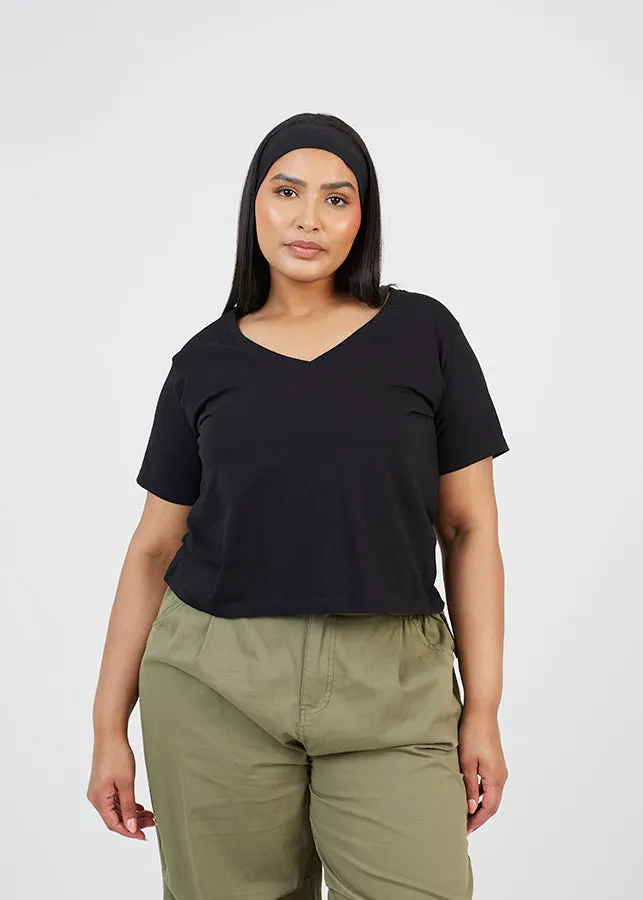 PLUS BASIC V-NECK T-SHIRT