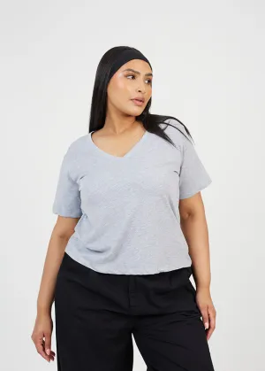 PLUS BASIC V-NECK T-SHIRT
