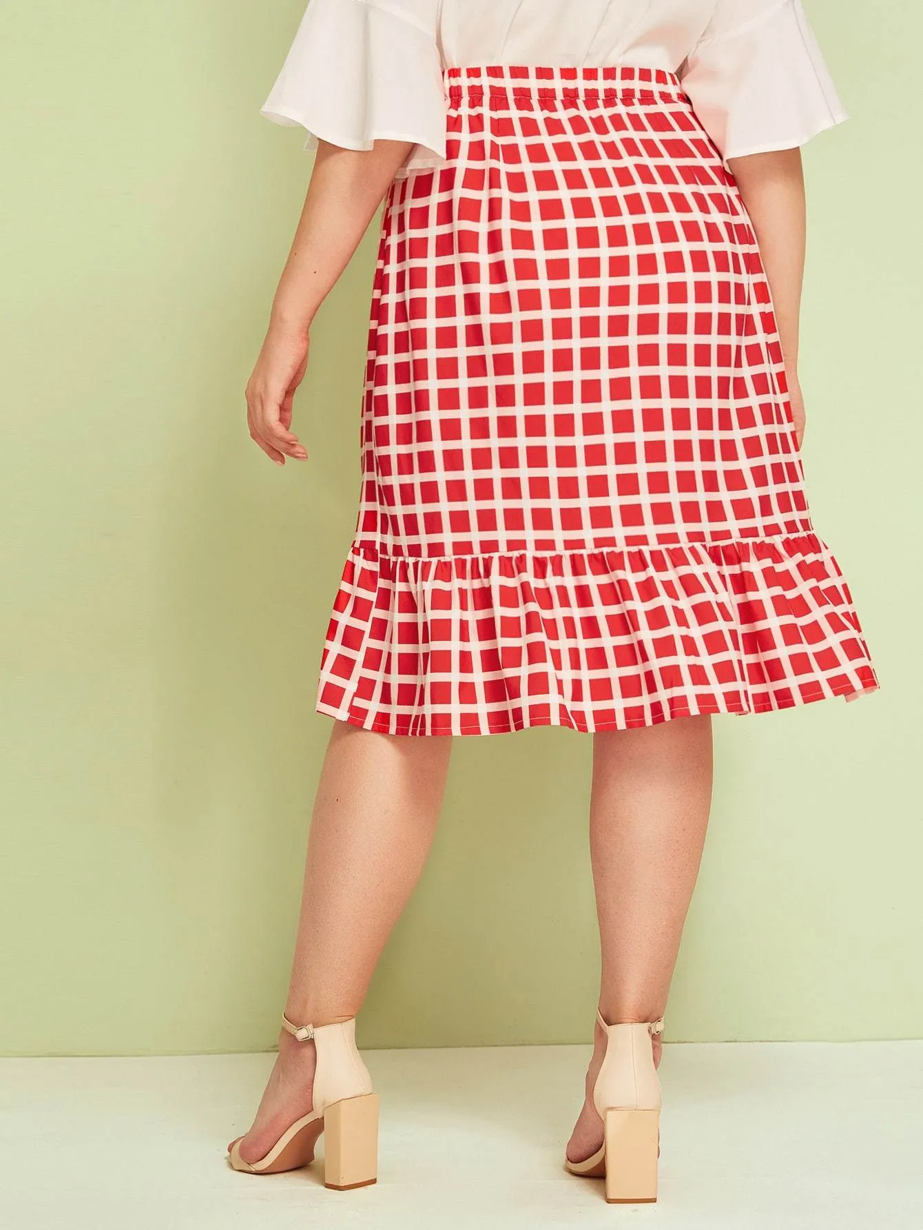 Plus Ruffle Hem Plaid Skirt