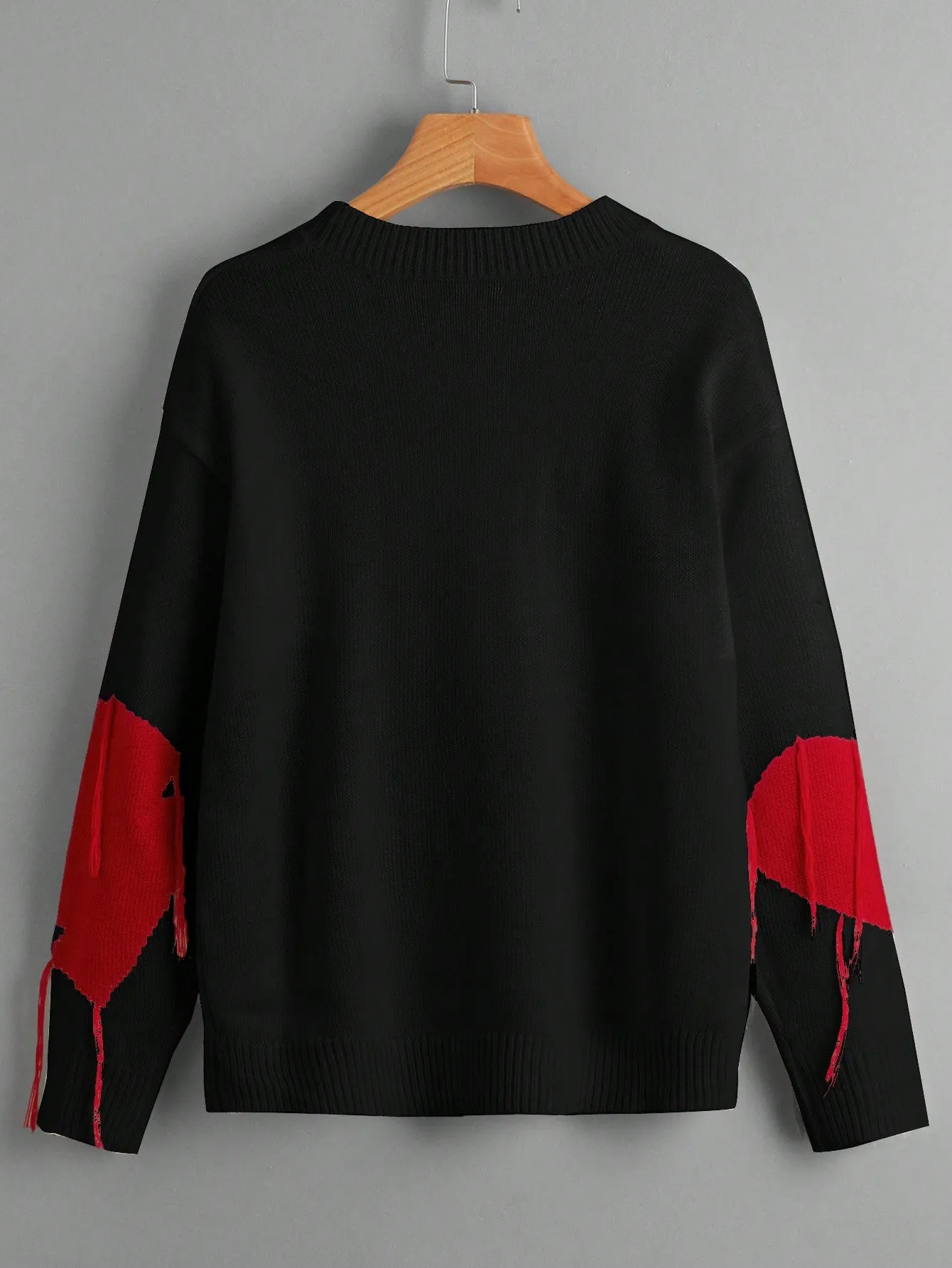 Plus Size Heart Print Sweater With Tassel Decoration And Round Neckline