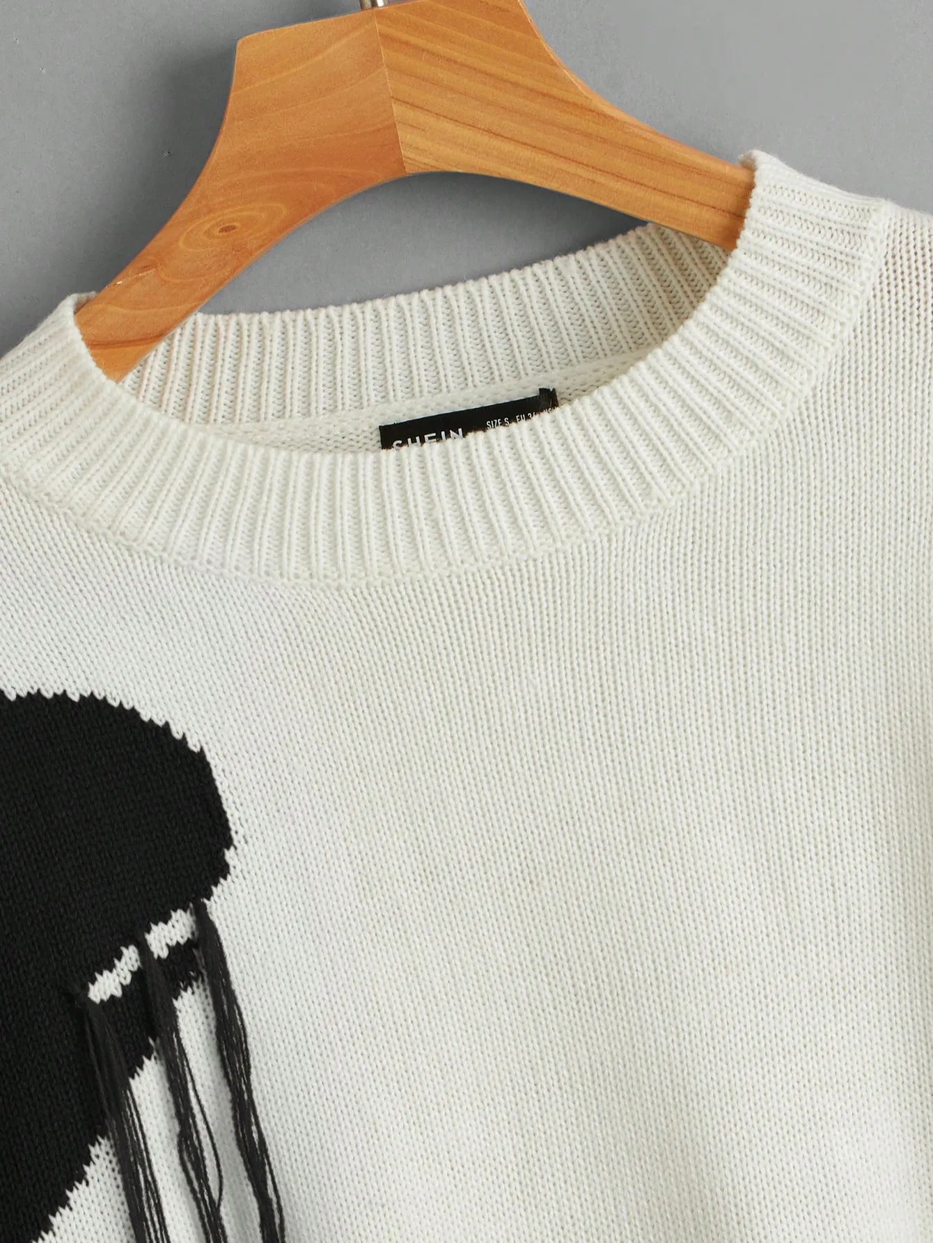 Plus Size Heart Print Sweater With Tassel Decoration And Round Neckline