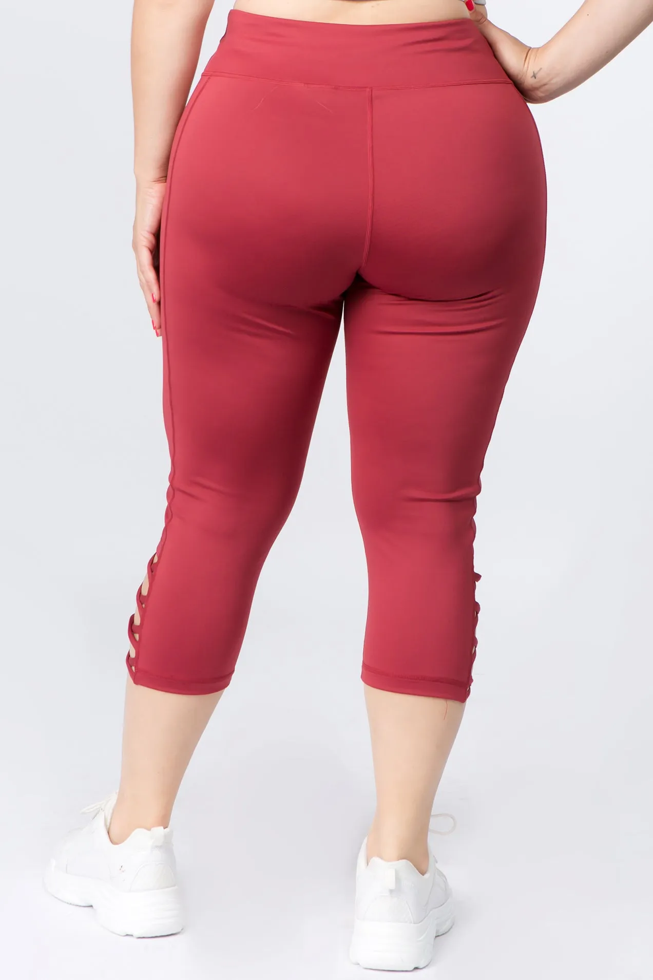 Plus Size Lattice Capri Workout Leggings