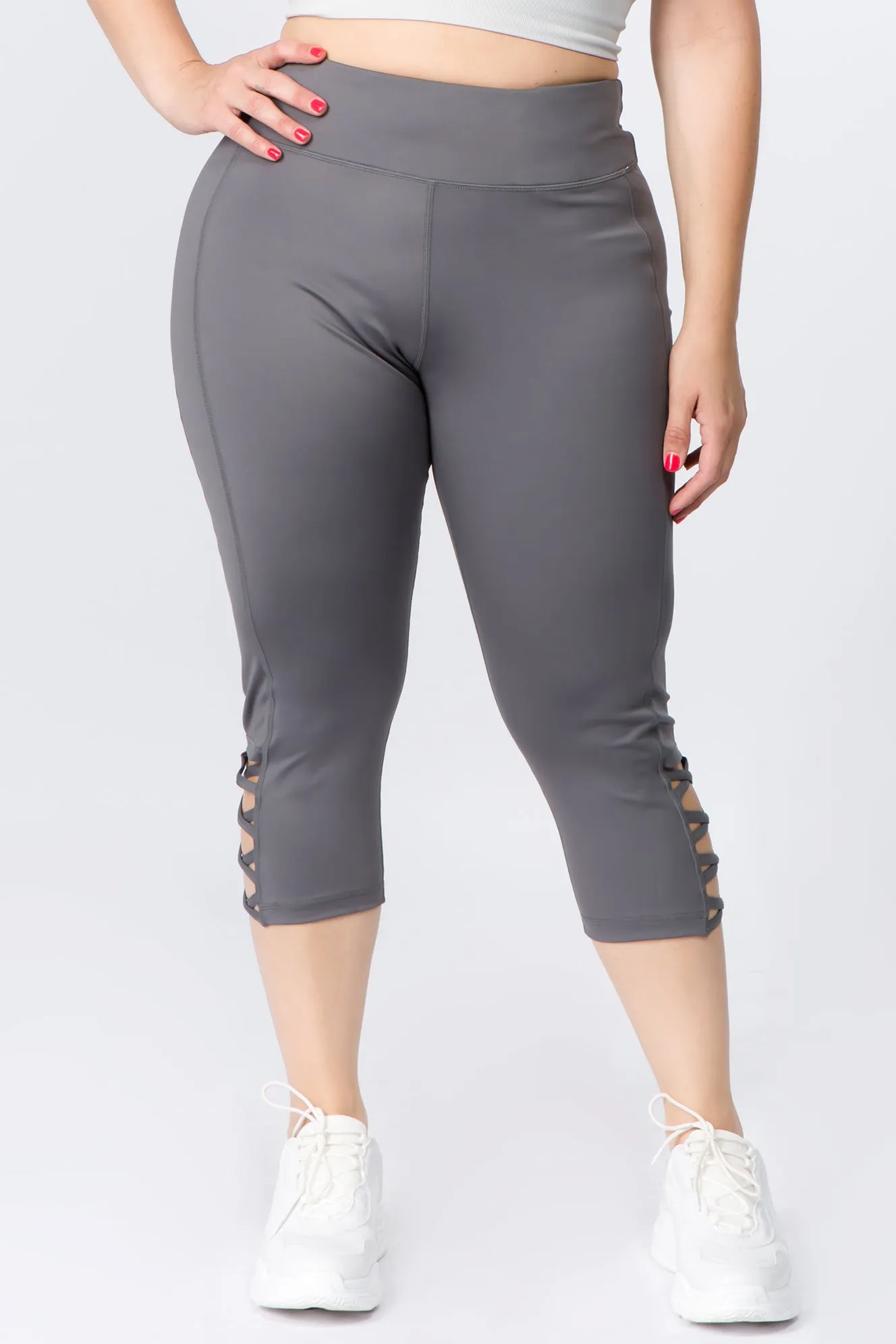 Plus Size Lattice Capri Workout Leggings