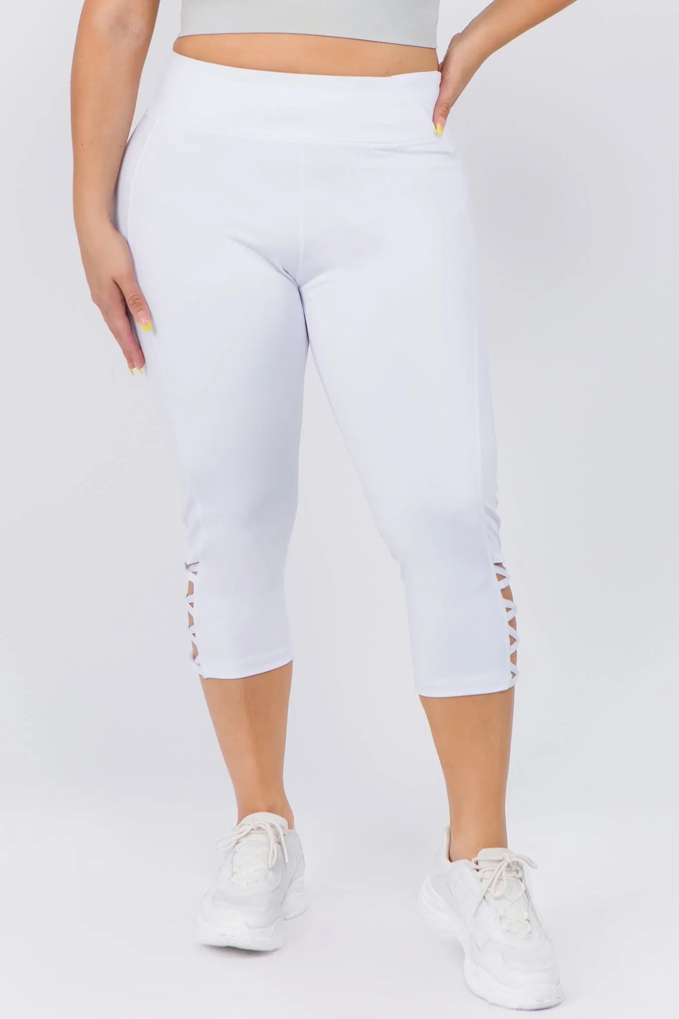 Plus Size Lattice Capri Workout Leggings