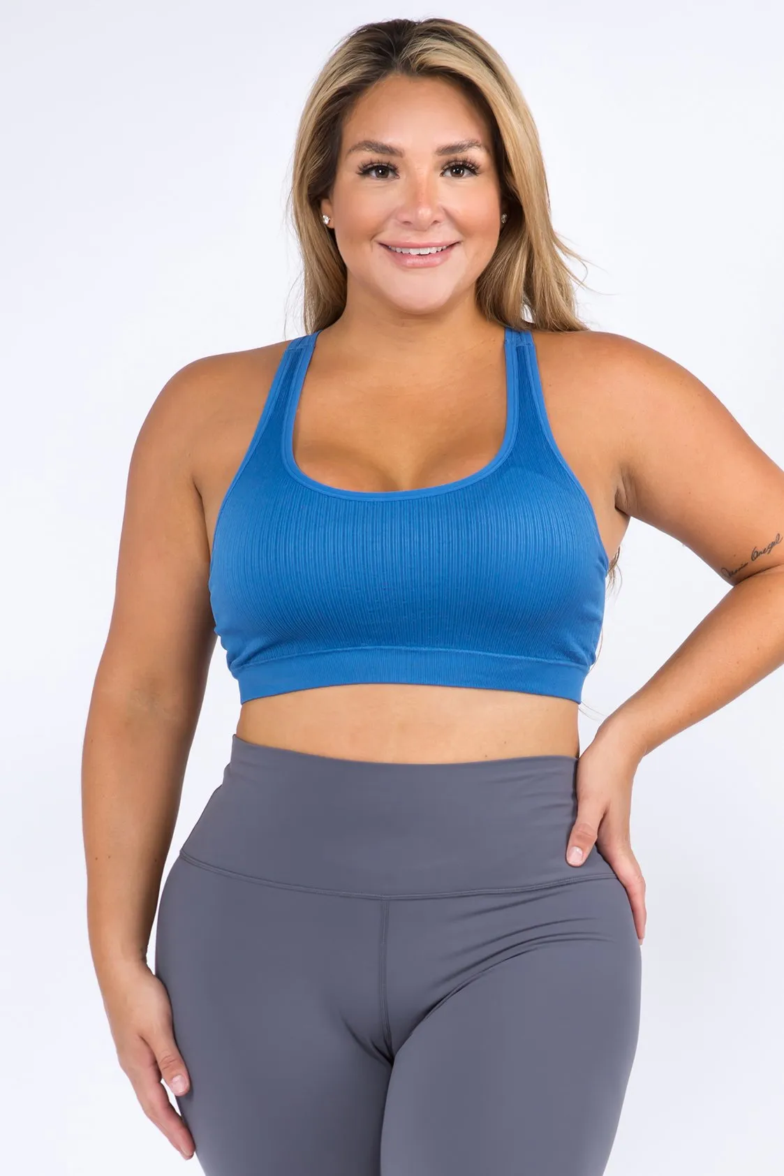 Plus Size Macrame Detail Sports Bra