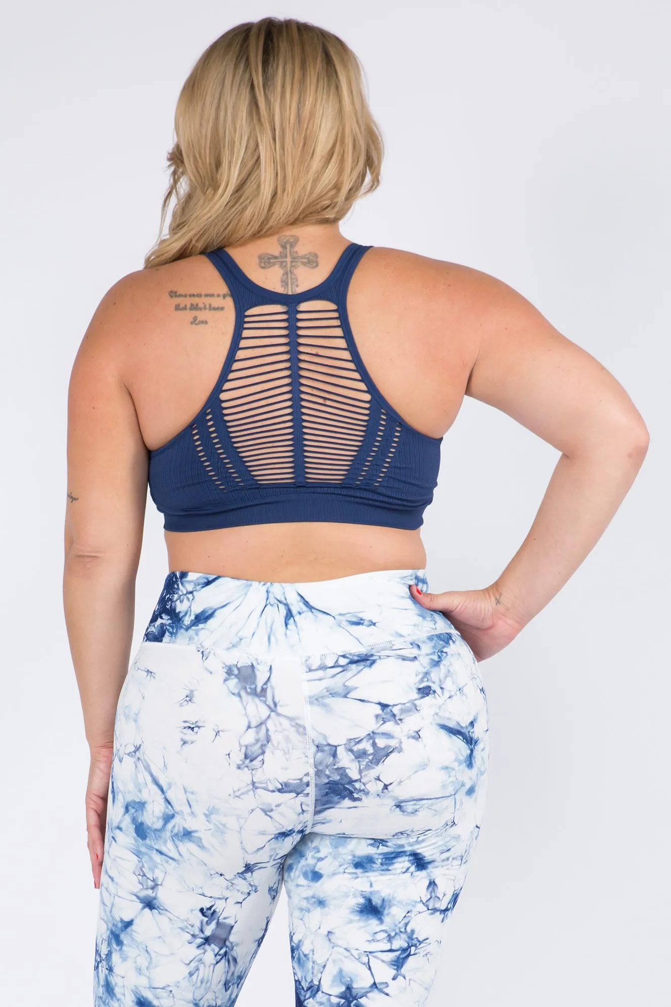 Plus Size Macrame Detail Sports Bra