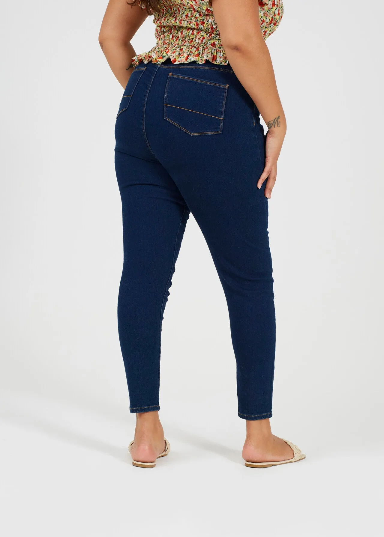 PLUS SIZE PLAIN MID BLUE SKINNY FITTED JEANS