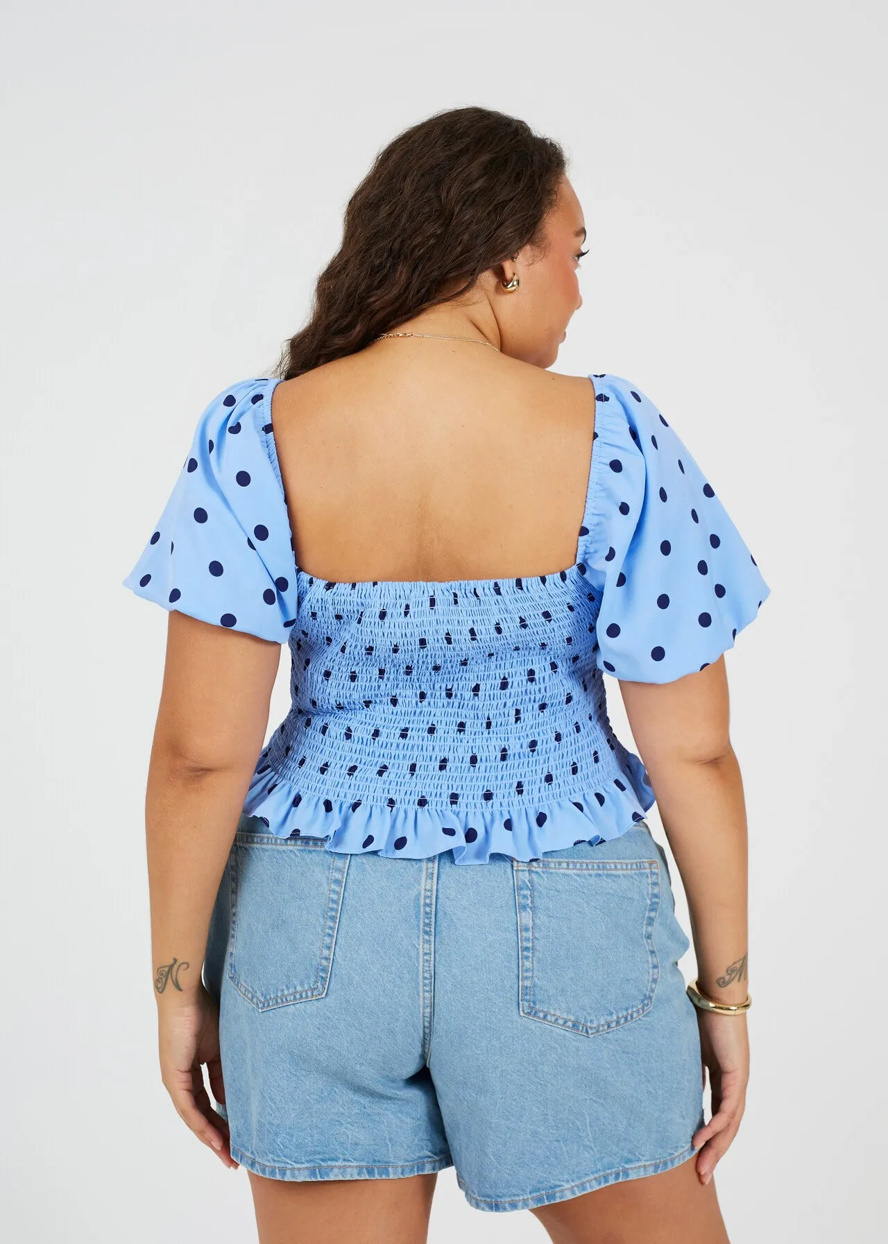 PLUS SIZE POLKA DOT PRINT SHIRRED PUFF SLEEVE TOP