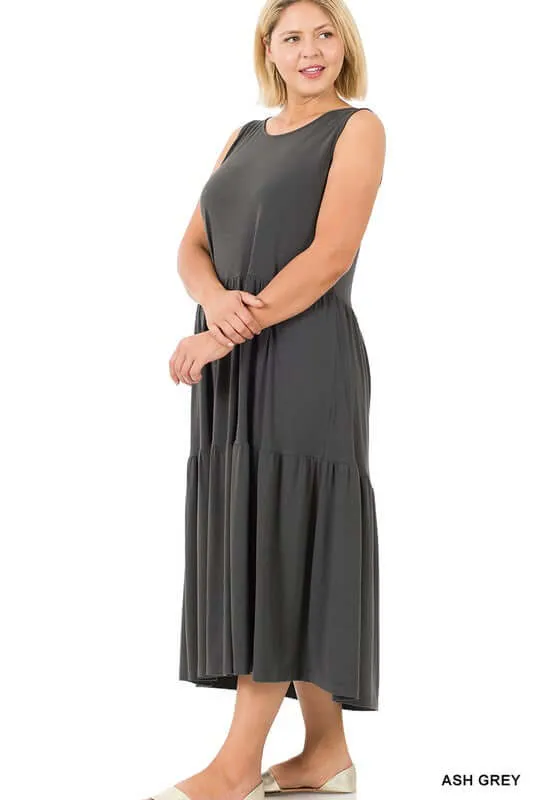 Plus Size Solid Sleeveless Tiered Midi Dress