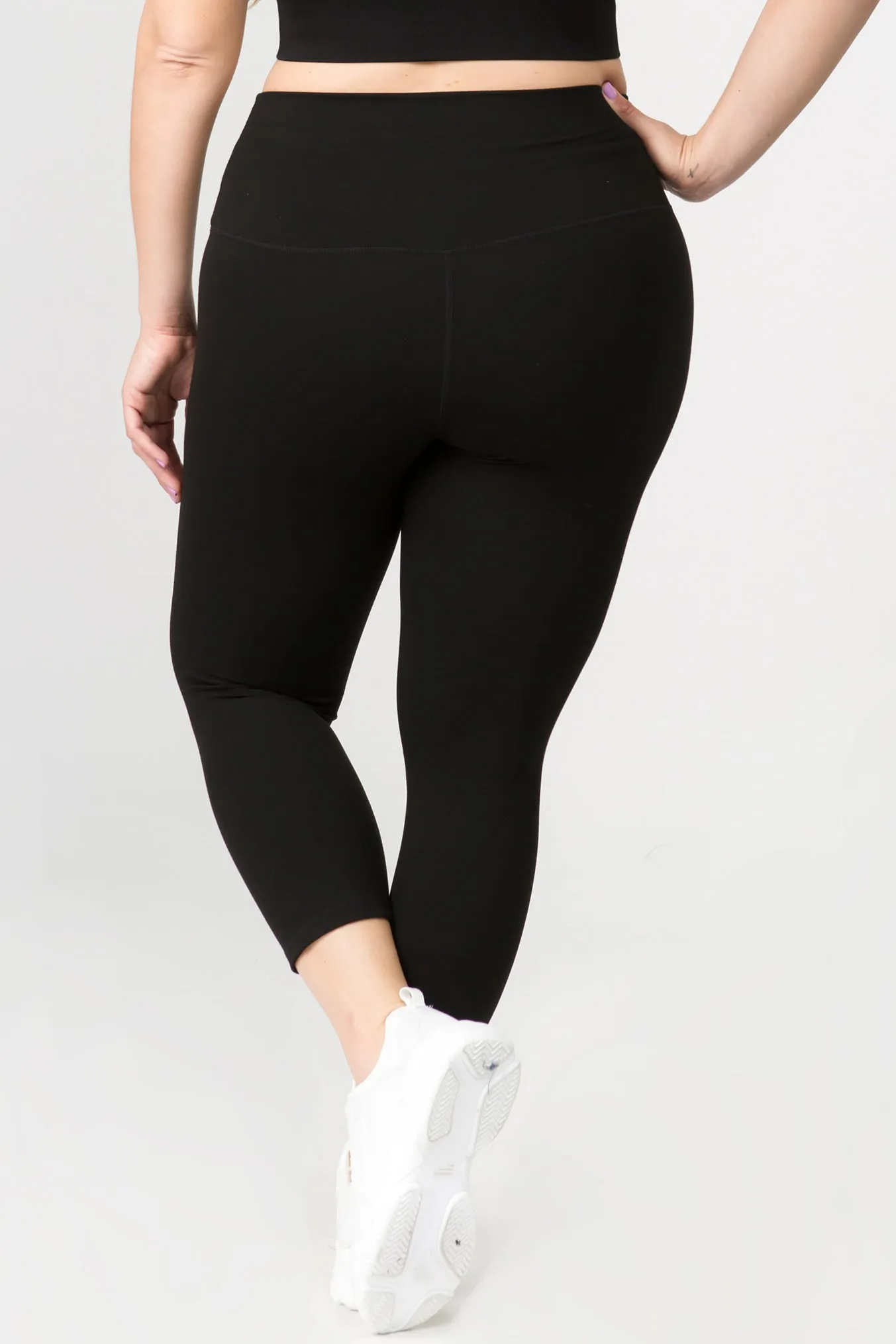 PLUS SIZE SUPER SOFT Active Capri Legging
