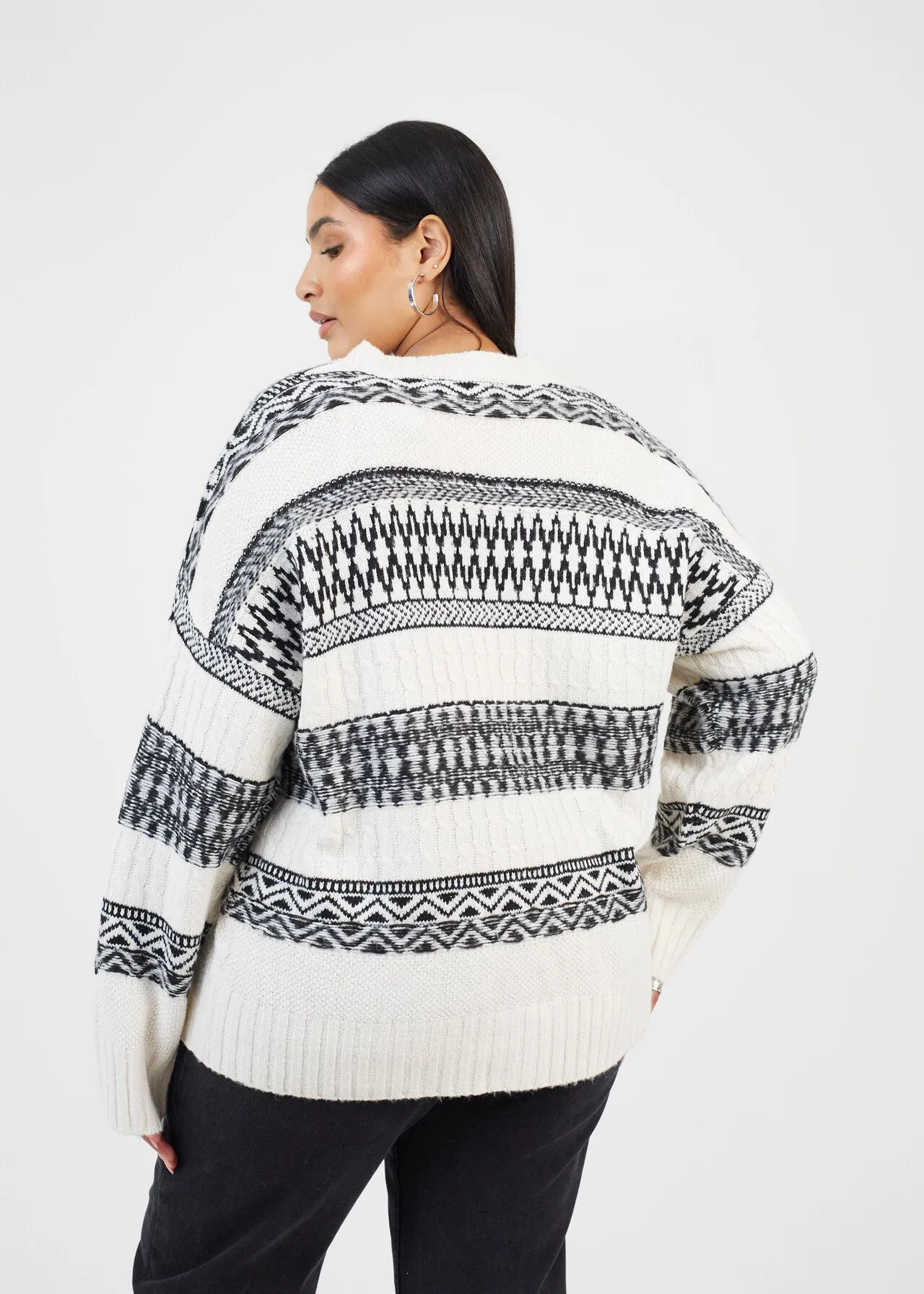 PLUS V-NECK CARDIGAN WITH FAIRISLE STRIP PATTERN