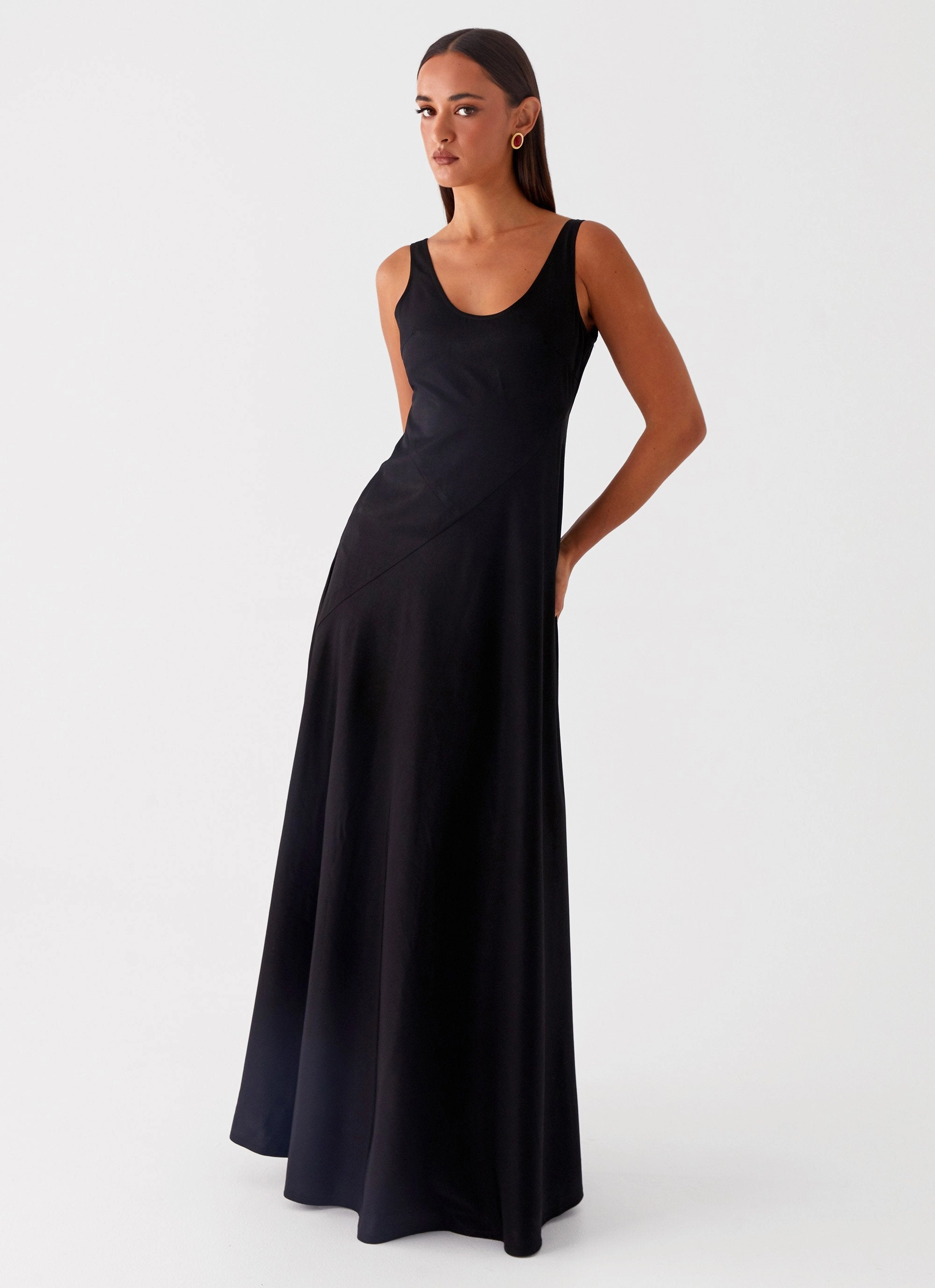 Cosma Maxi Dress - Black Floral Pattern Silky Silhouette
