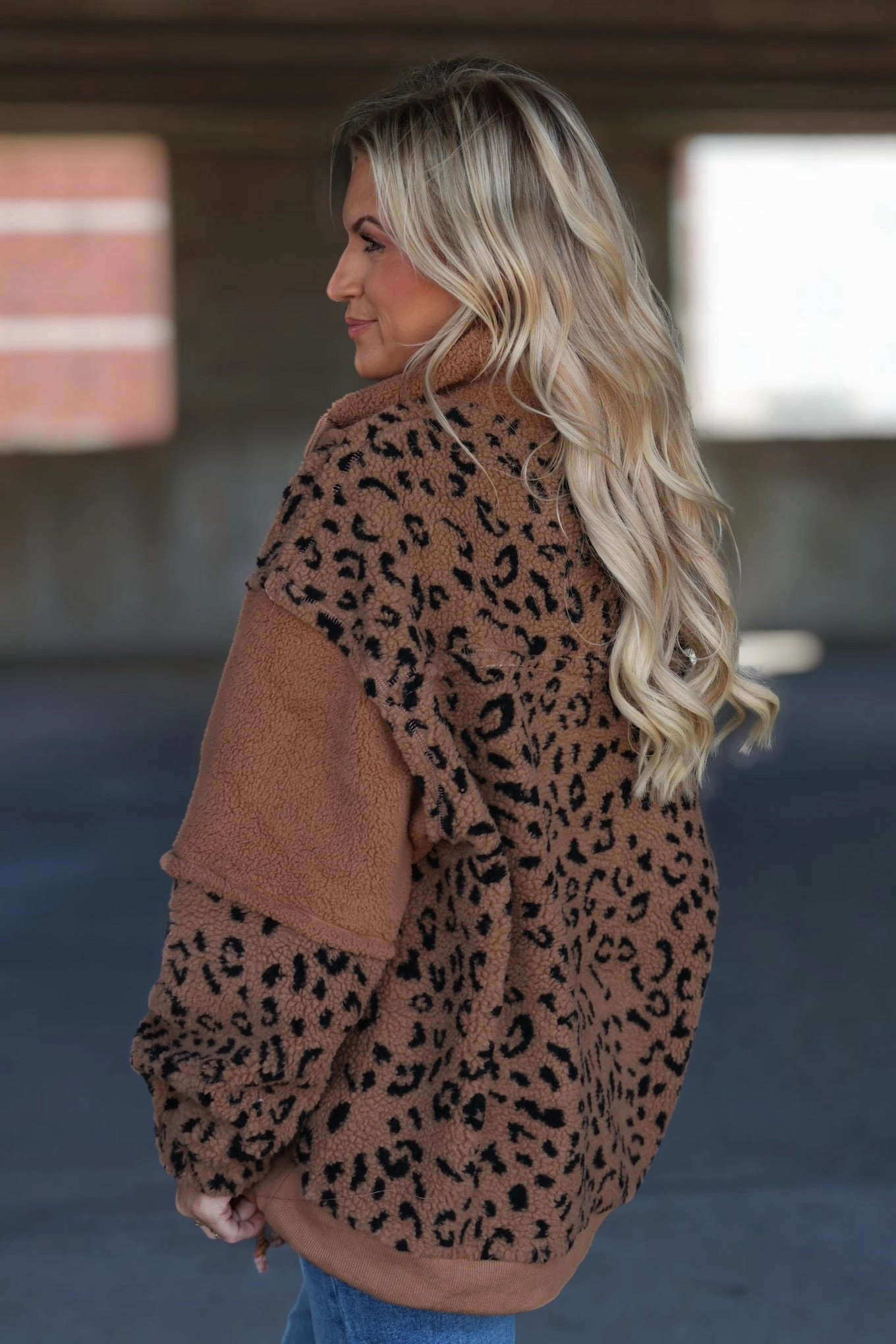 Premises Fleece Pullover StaticResistant Material