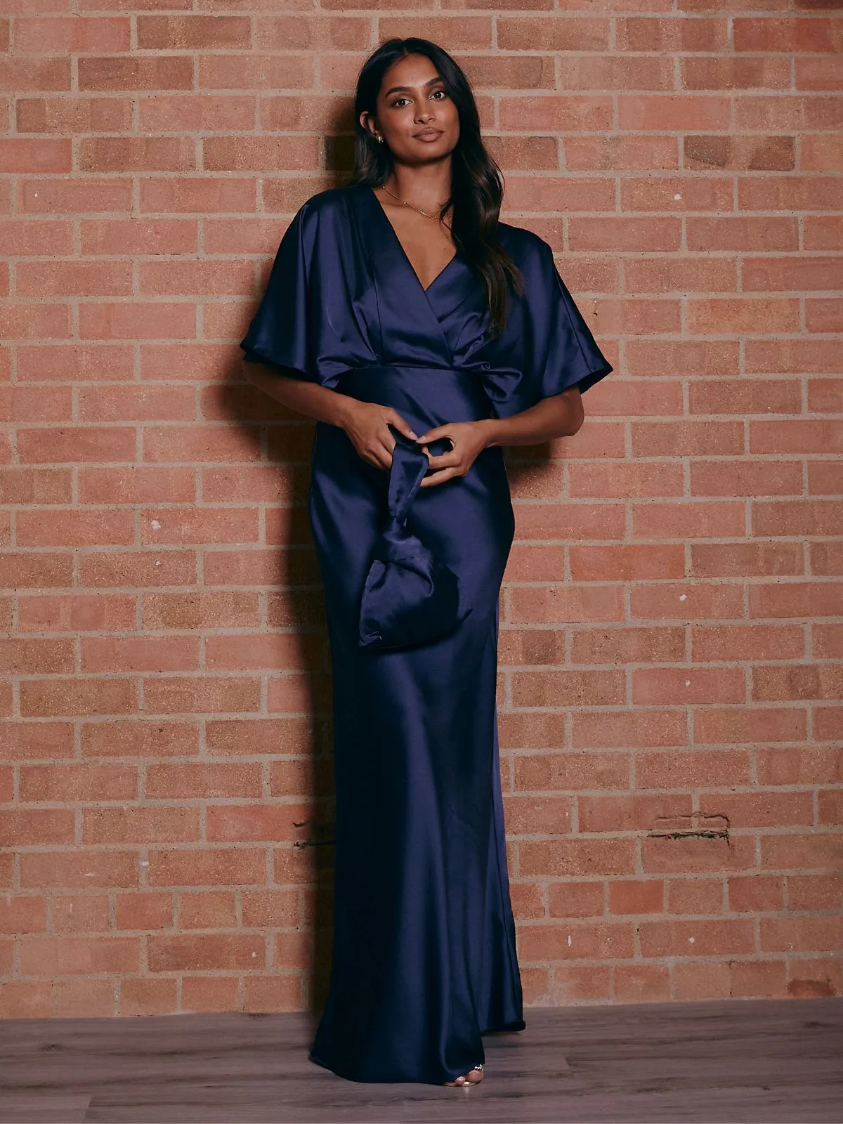 Classic structured dress Fashion Forward Angel Sleeve Maxi Satin Dress / Navy