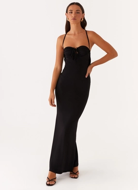 Quality Apparel Bombshell Maxi Dress - Black Bombshell Maxi Dress - Black Chic beachwear dress