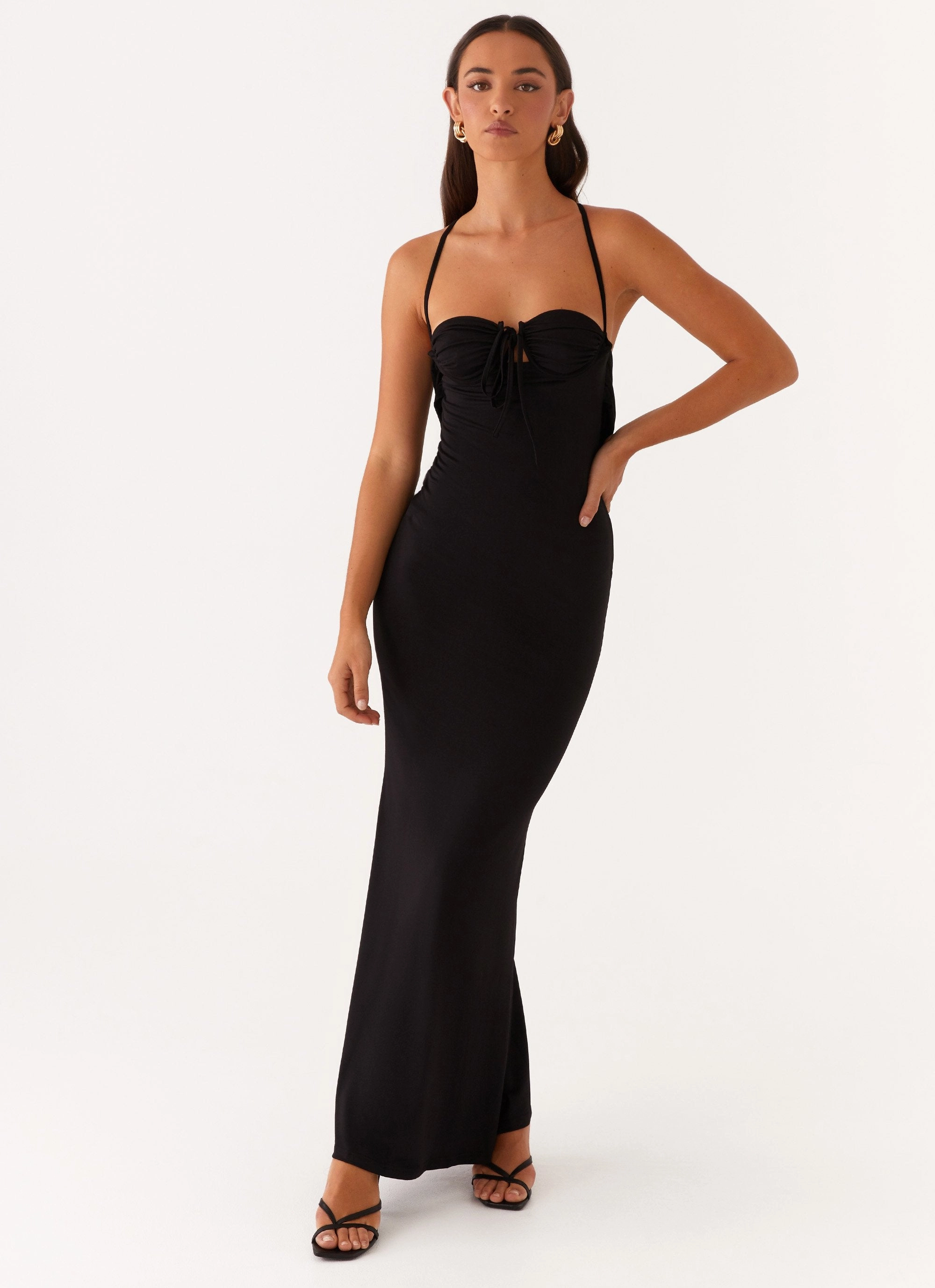 Bombshell Maxi Dress - Black Chic beachwear dress