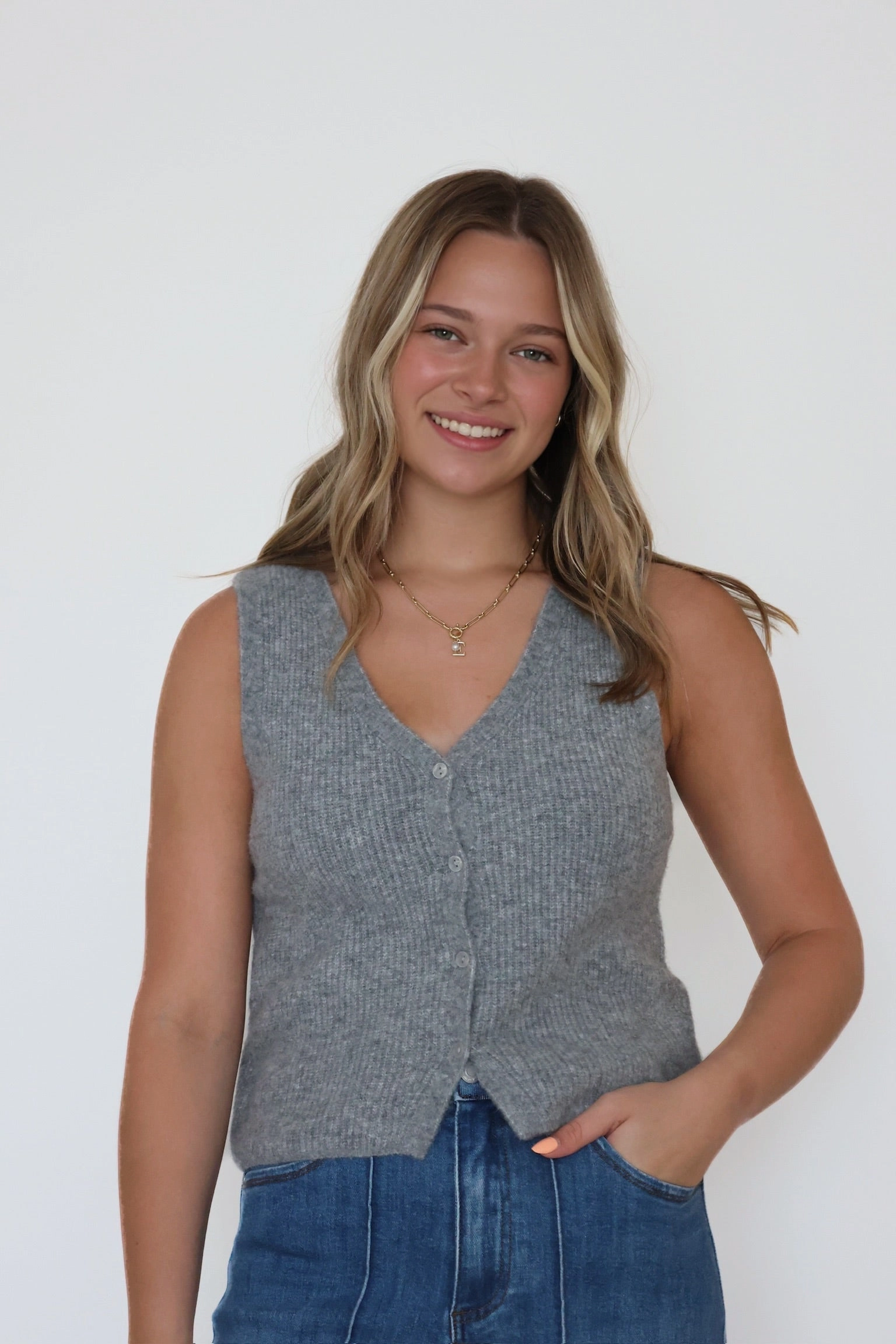 Bryce Sweater Vest Garment Washed Finish