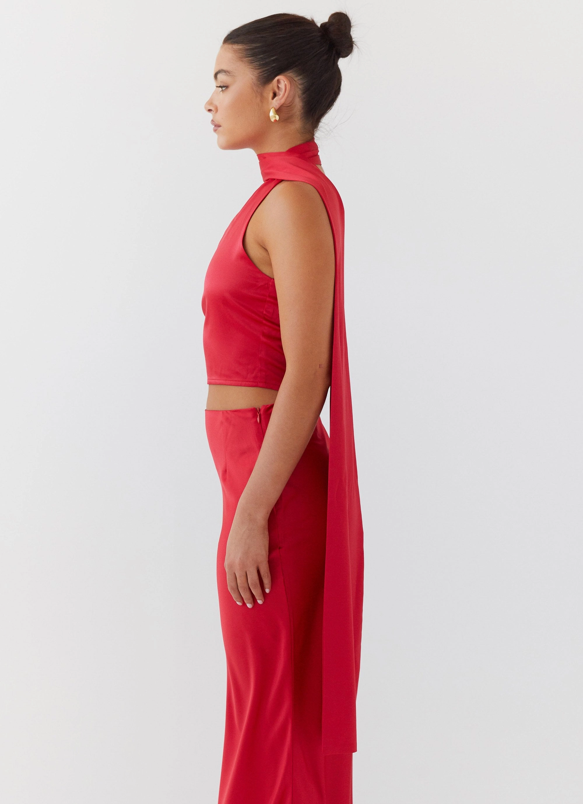 Josefina Satin Scarf Top - Rouge Red Seamless Street Fit Lightweight Shell