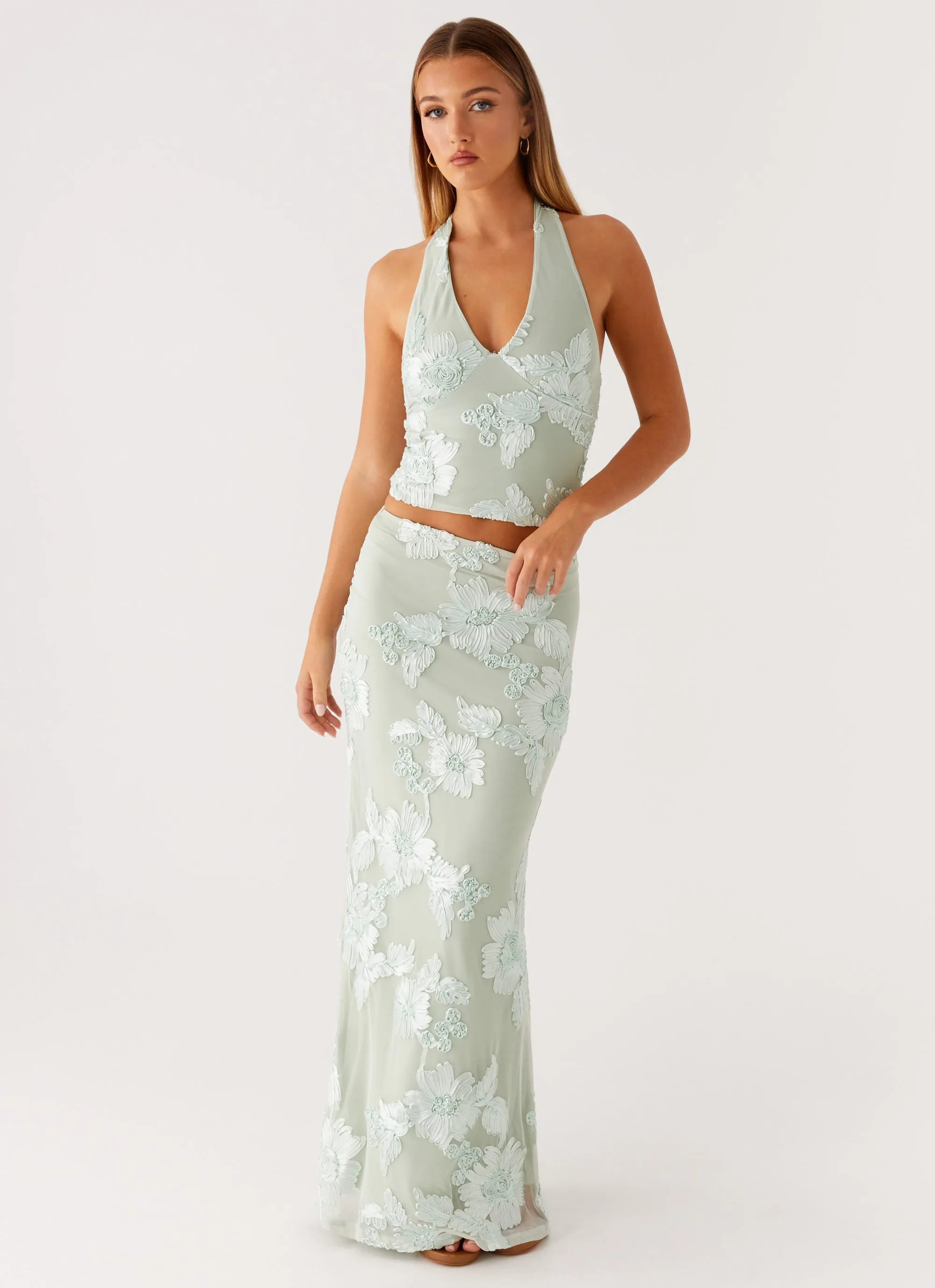 Seasonal Layering Sleek Styling Radiate Maxi Skirt - Sage