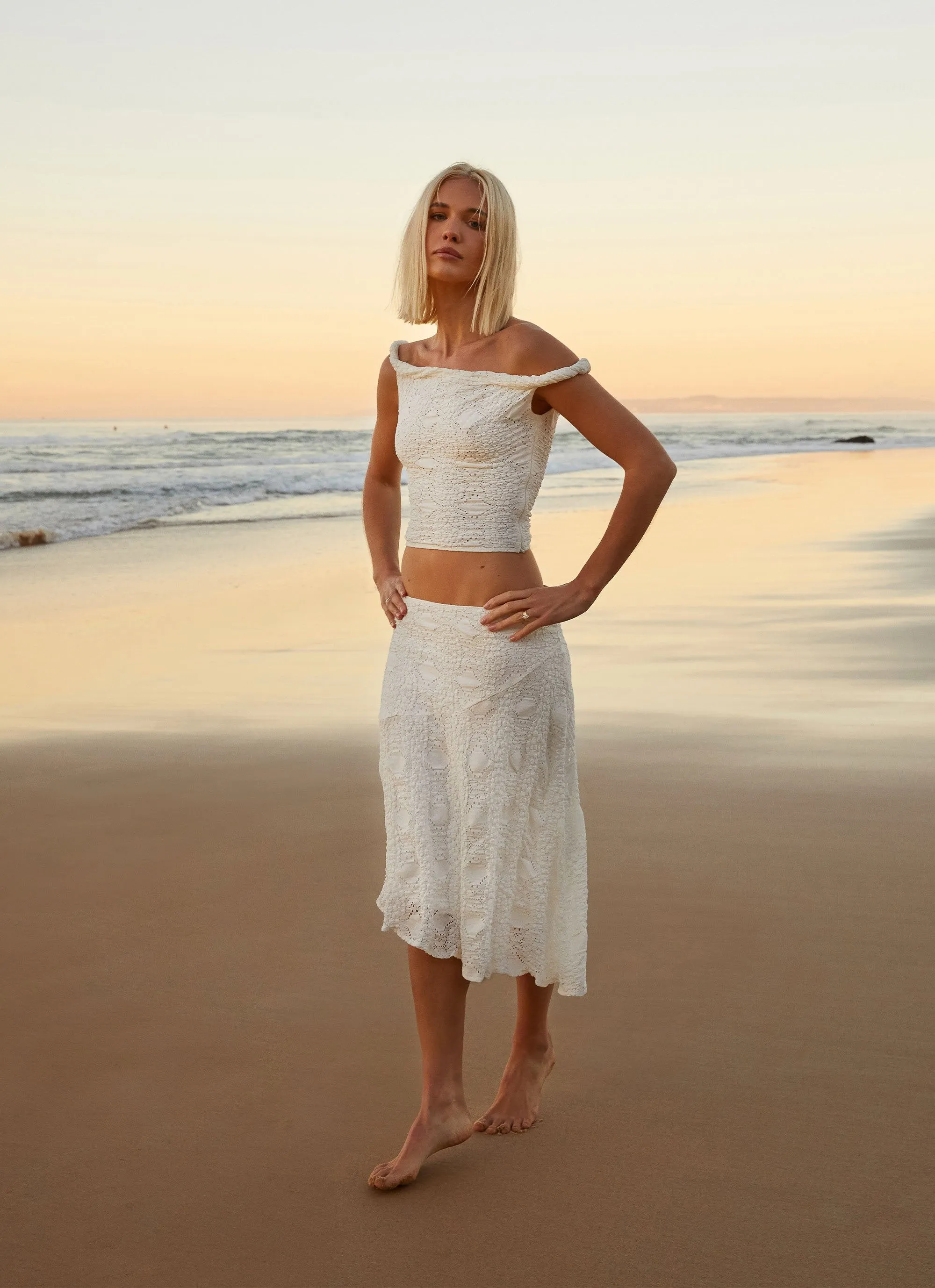 Diamond Sky Midi Skirt - White Weekend Fashion Seasonal Drop