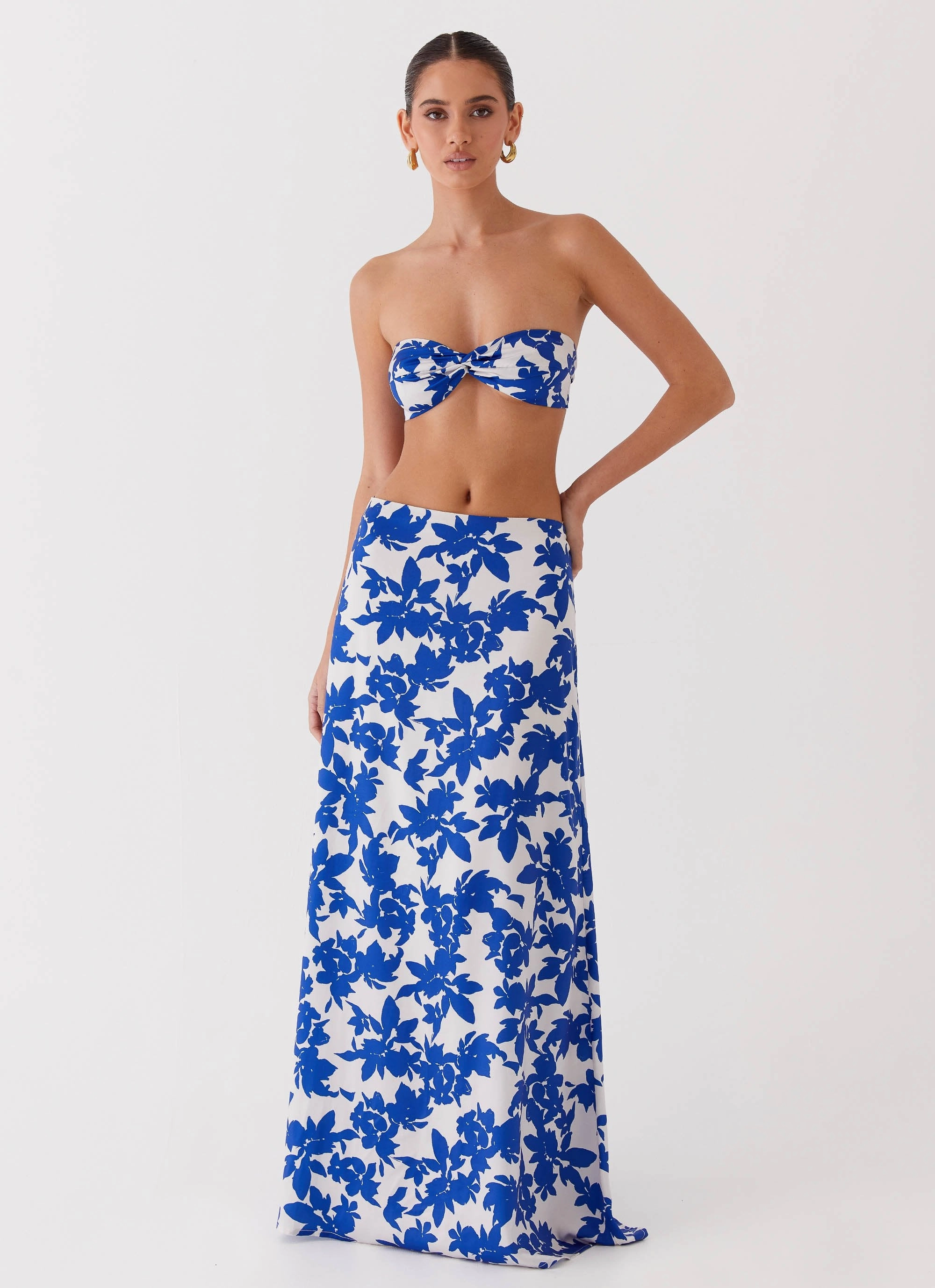 FlatlockSeamTechnique Sky Gaze Twist Top - Blue Floral