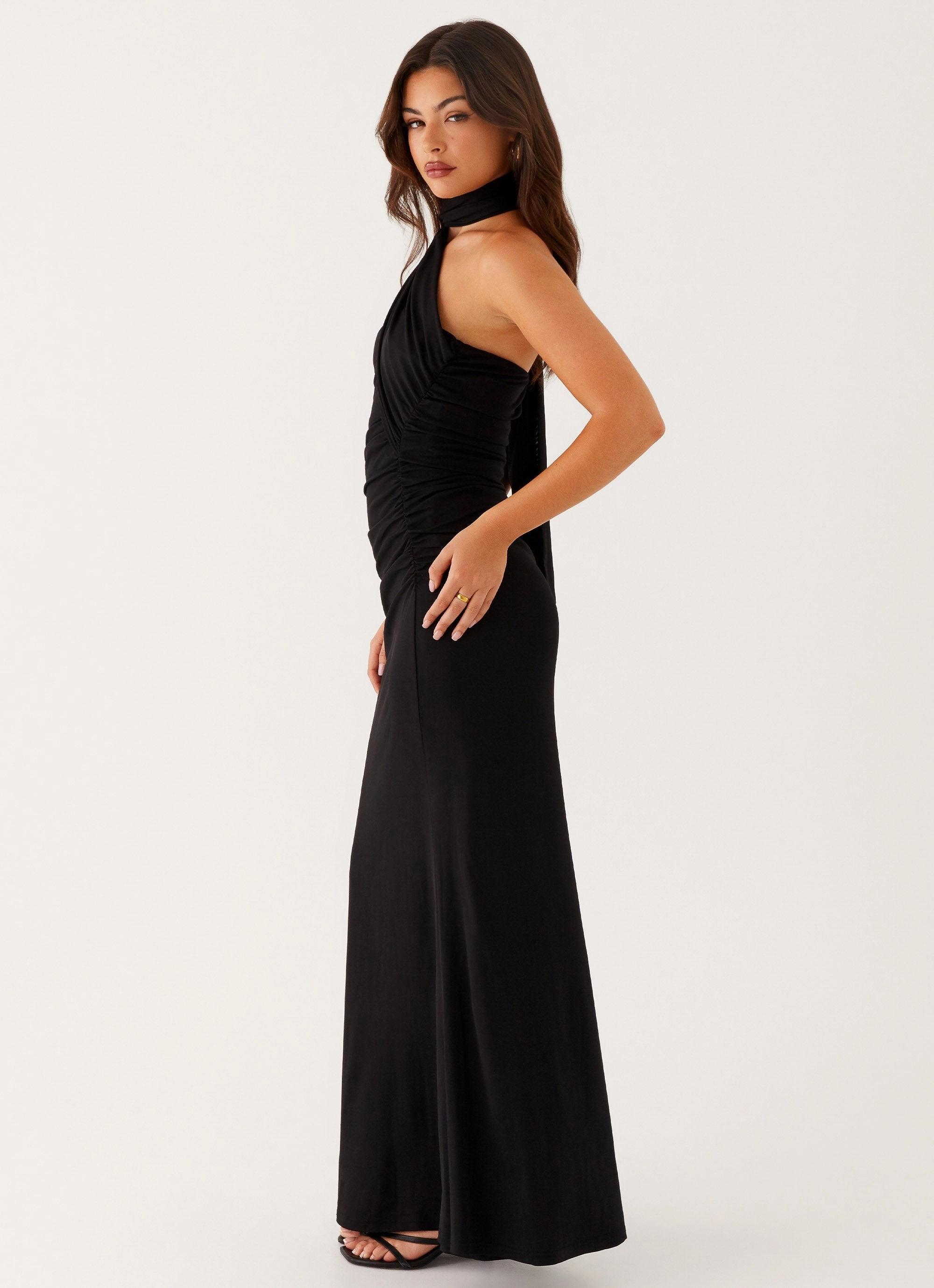 Church Scene Songbird Maxi Dress - Black