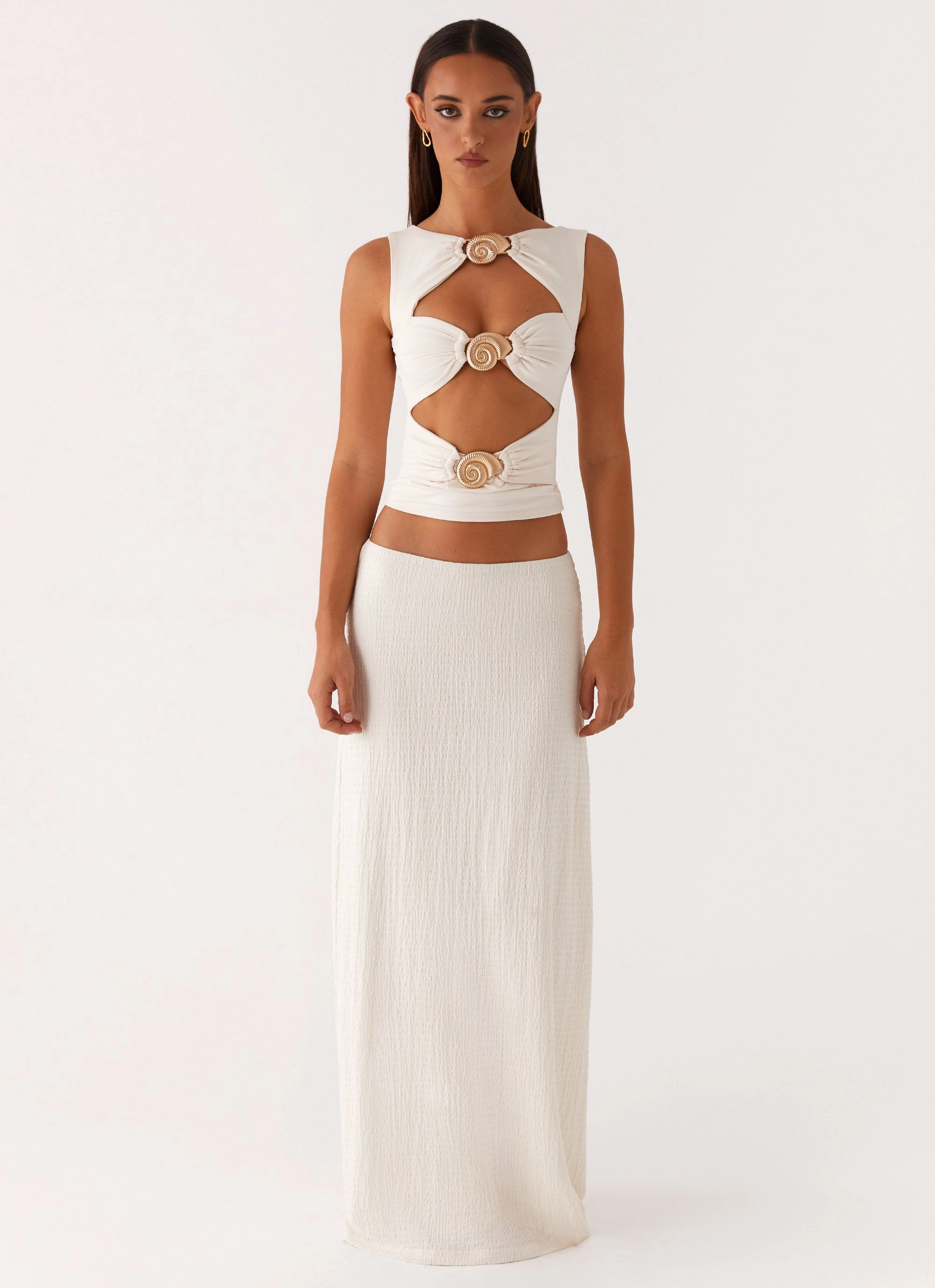 AbrasionResistantFabric Interlock Stitching Lagoon Cut Out Top - Ivory