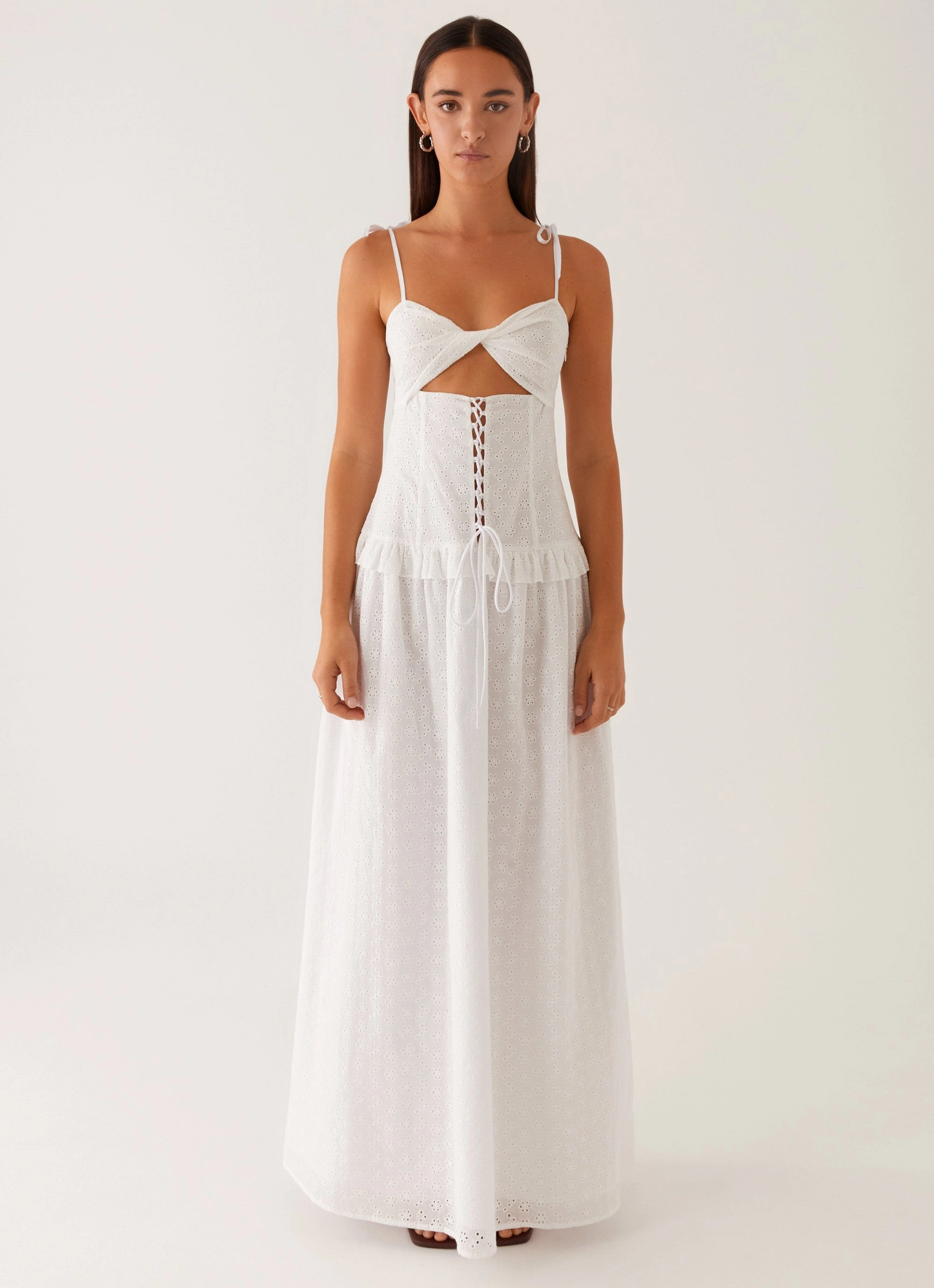 Reveria Twist Maxi Dress - Ivory Heart Glow Minimal Core