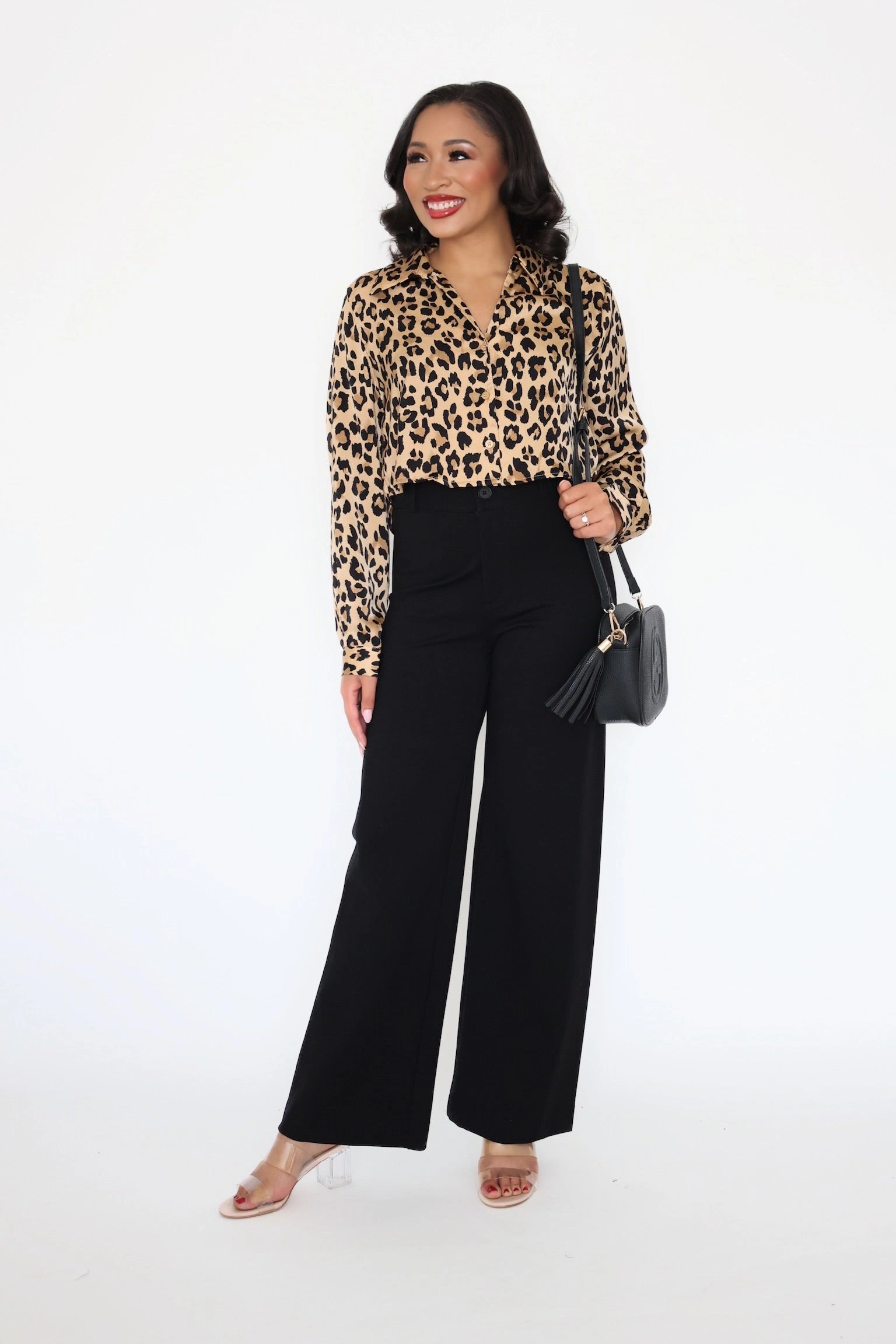 AirflowOptimized Design Timeless Cut Long Way Home Blouse