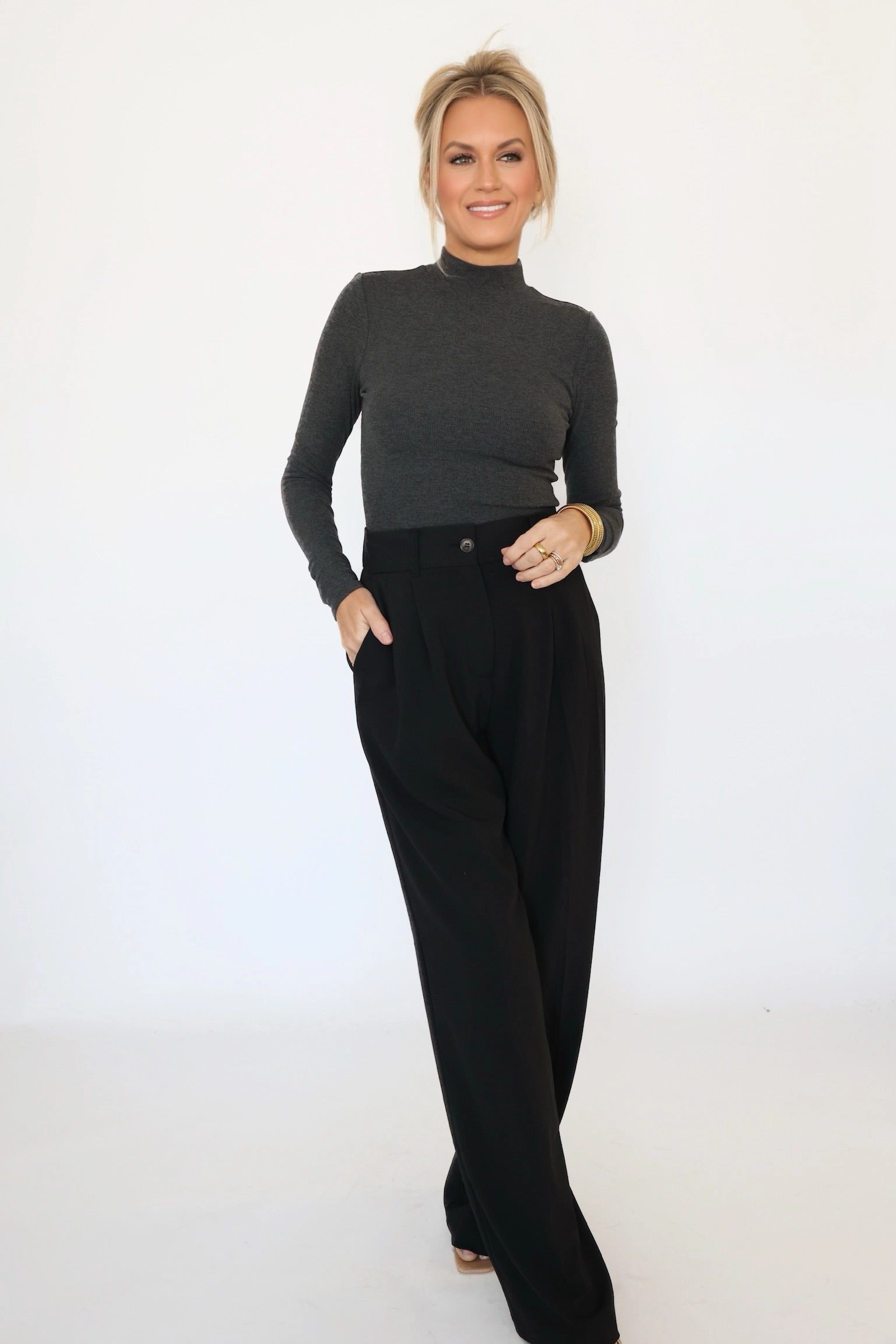 Ronan Top - Charcoal (FINAL SALE) Flatlock stitching