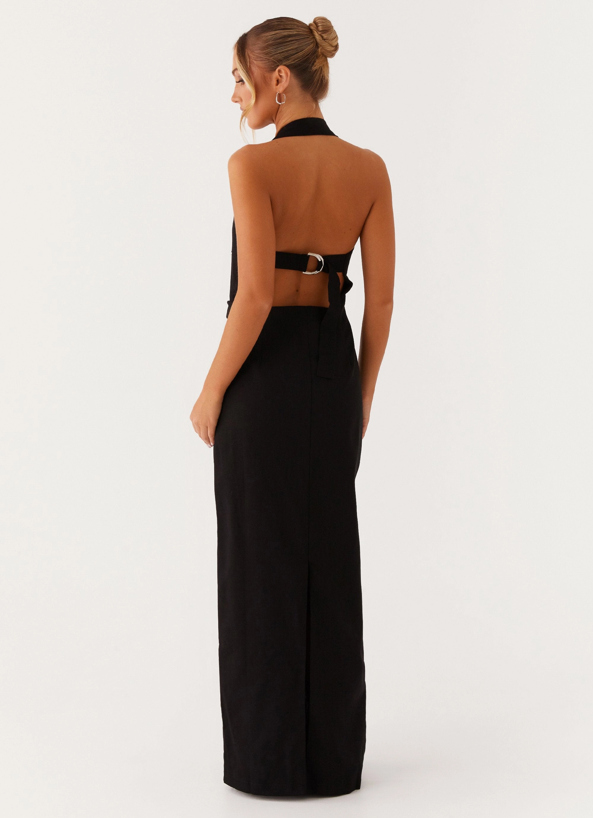 Minimal Detail Rumour Has it Maxi Dress - Black