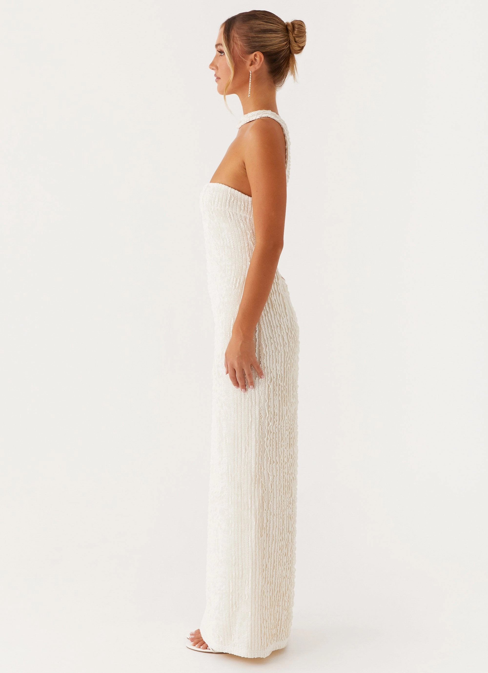Sadie Maxi Dress - Ivory Bold colors Perfect Style Wear