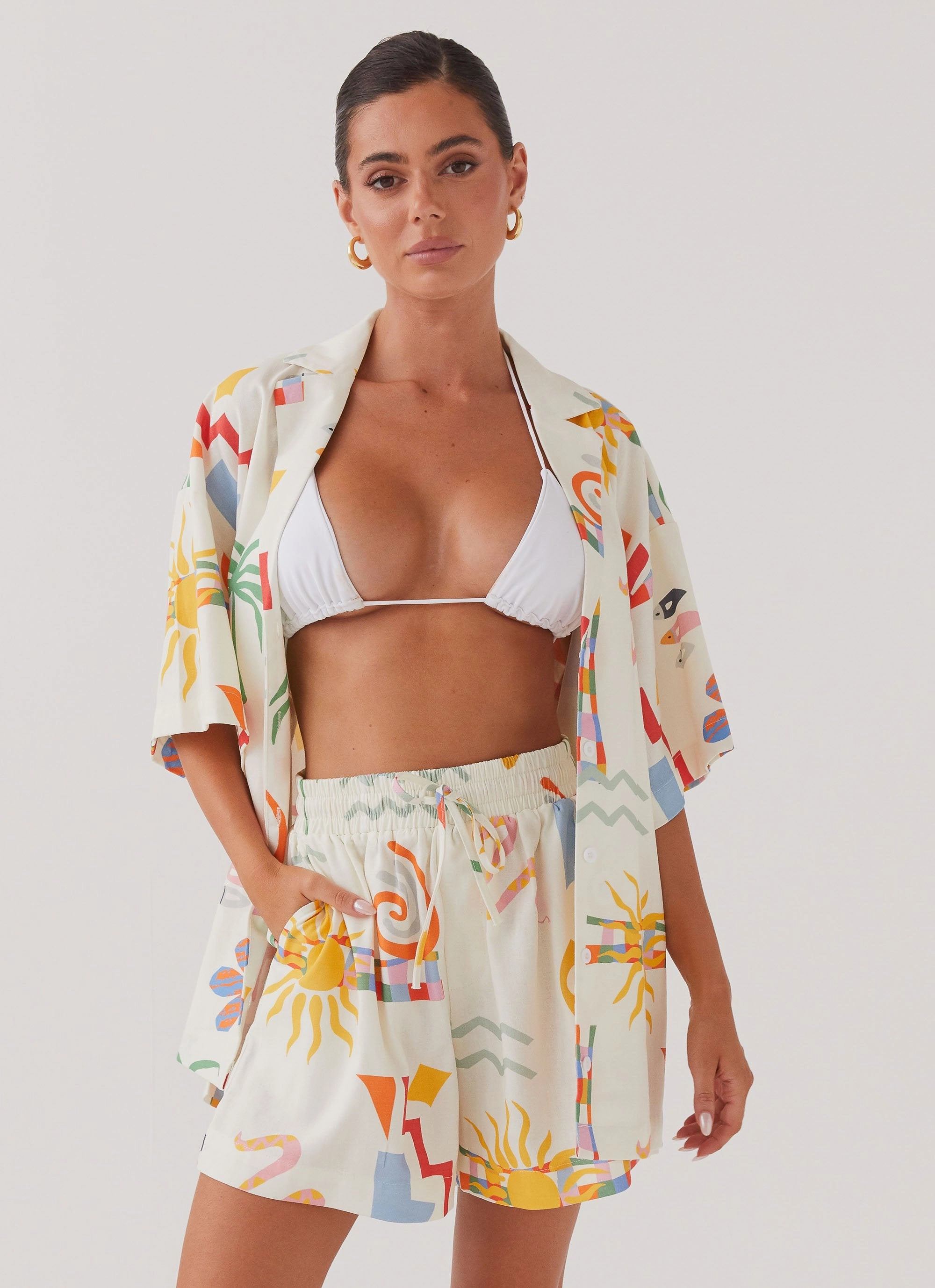 Tallulah Linen Oversized Shirt - Summer Palm Elastic Cuff Adjustment Convertible Style