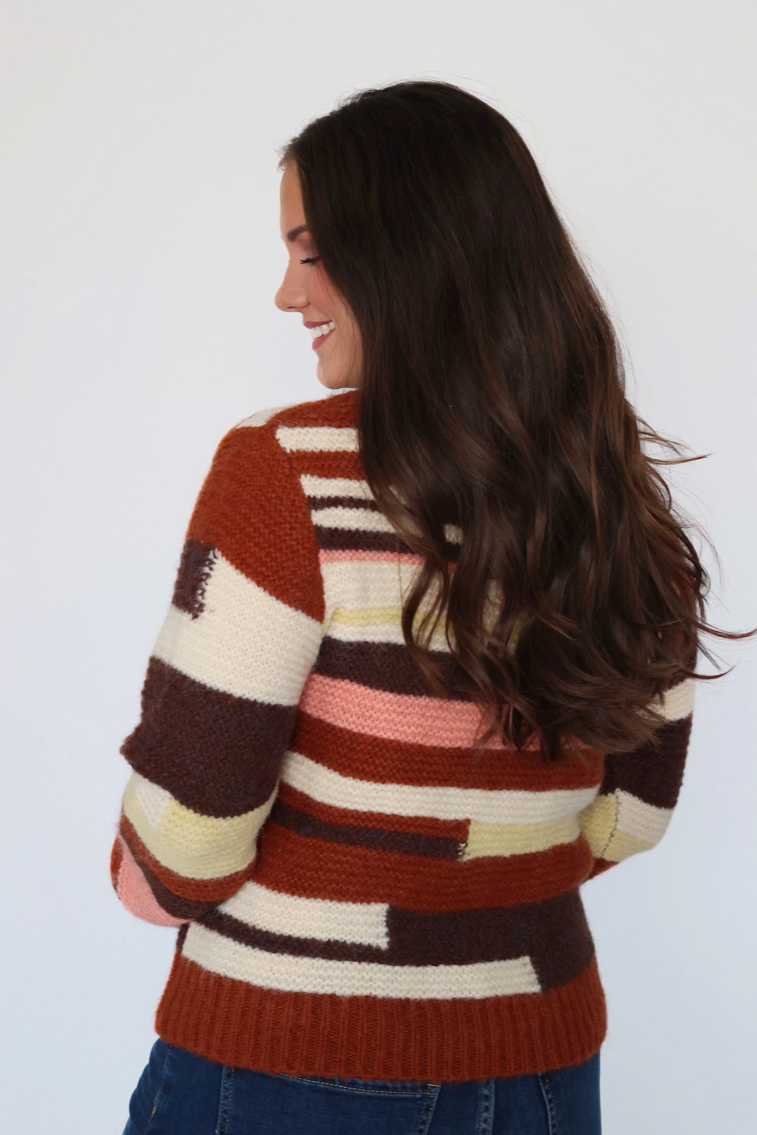 Sell Out Sweater Relaxed Design NonChafe Lining