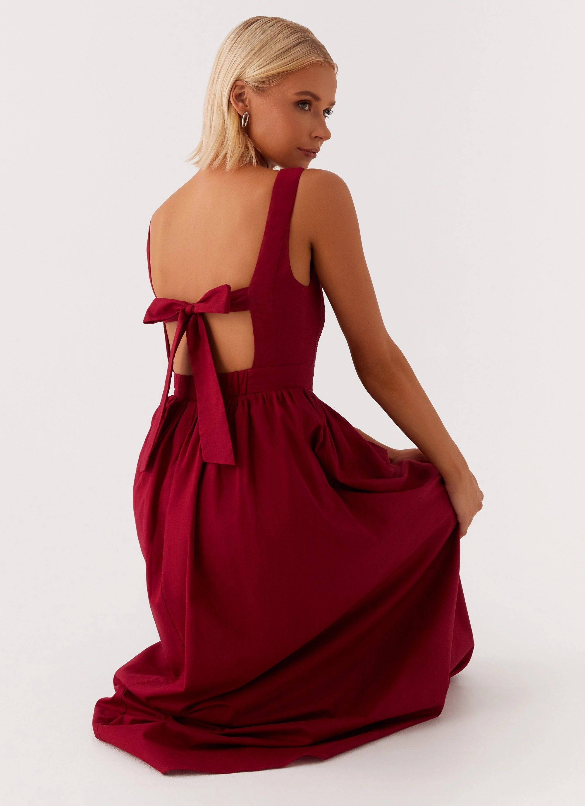 Brylin Linen Midi Dress - Red Collar Accent