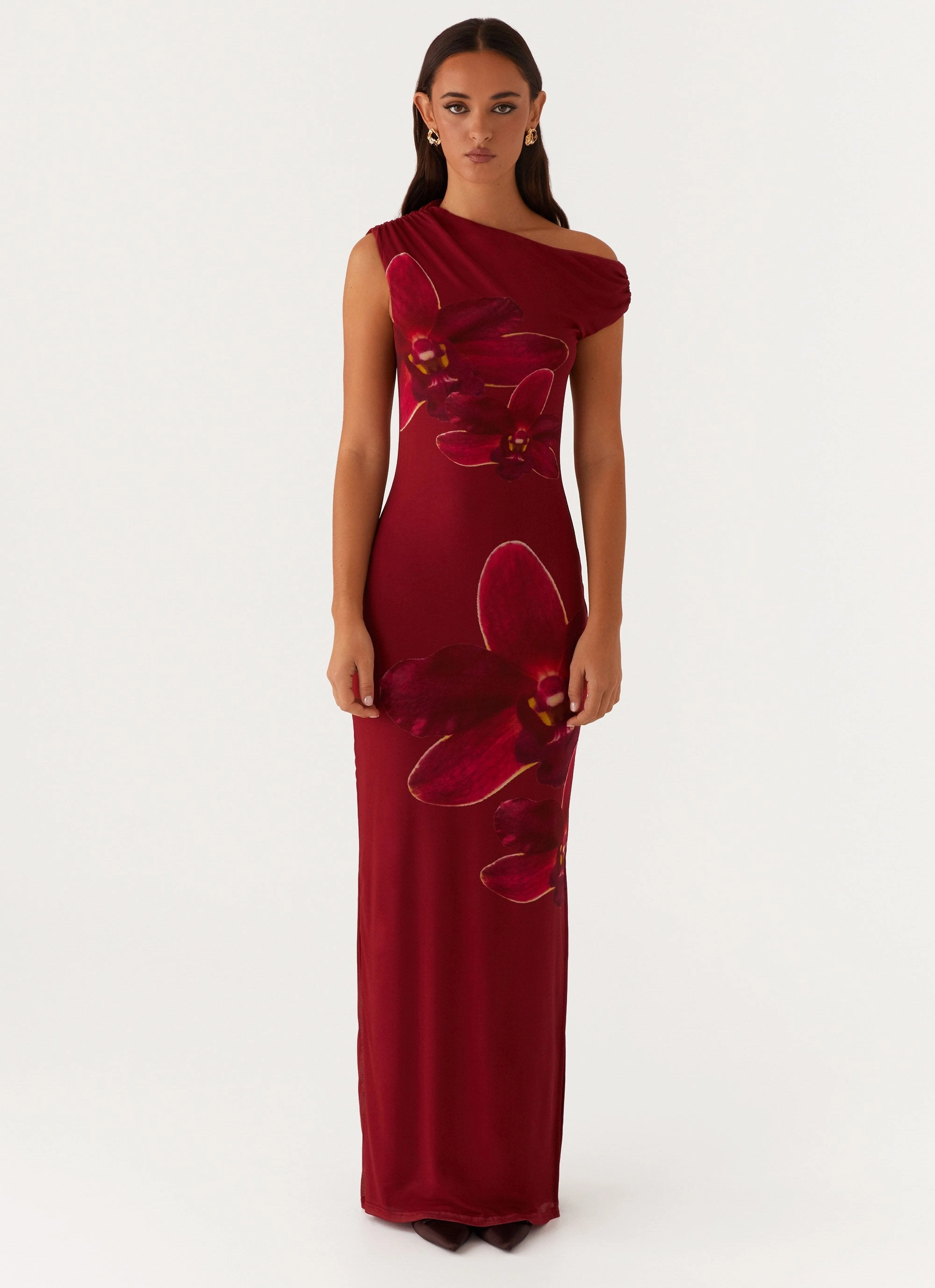Trendy Cut Showtime Maxi Dress - Maroon