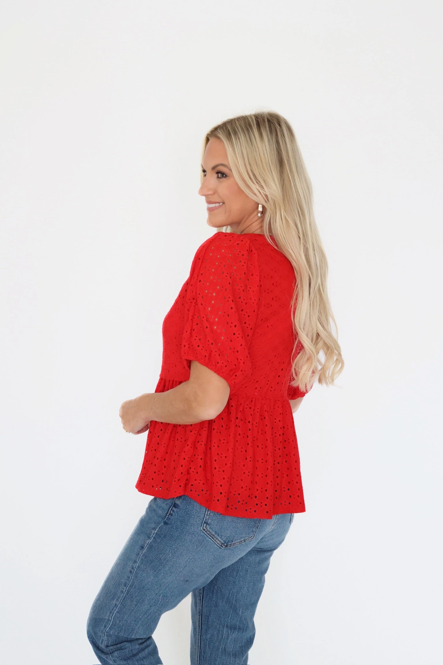 Basic Long Sleeve Sia Eyelet Top