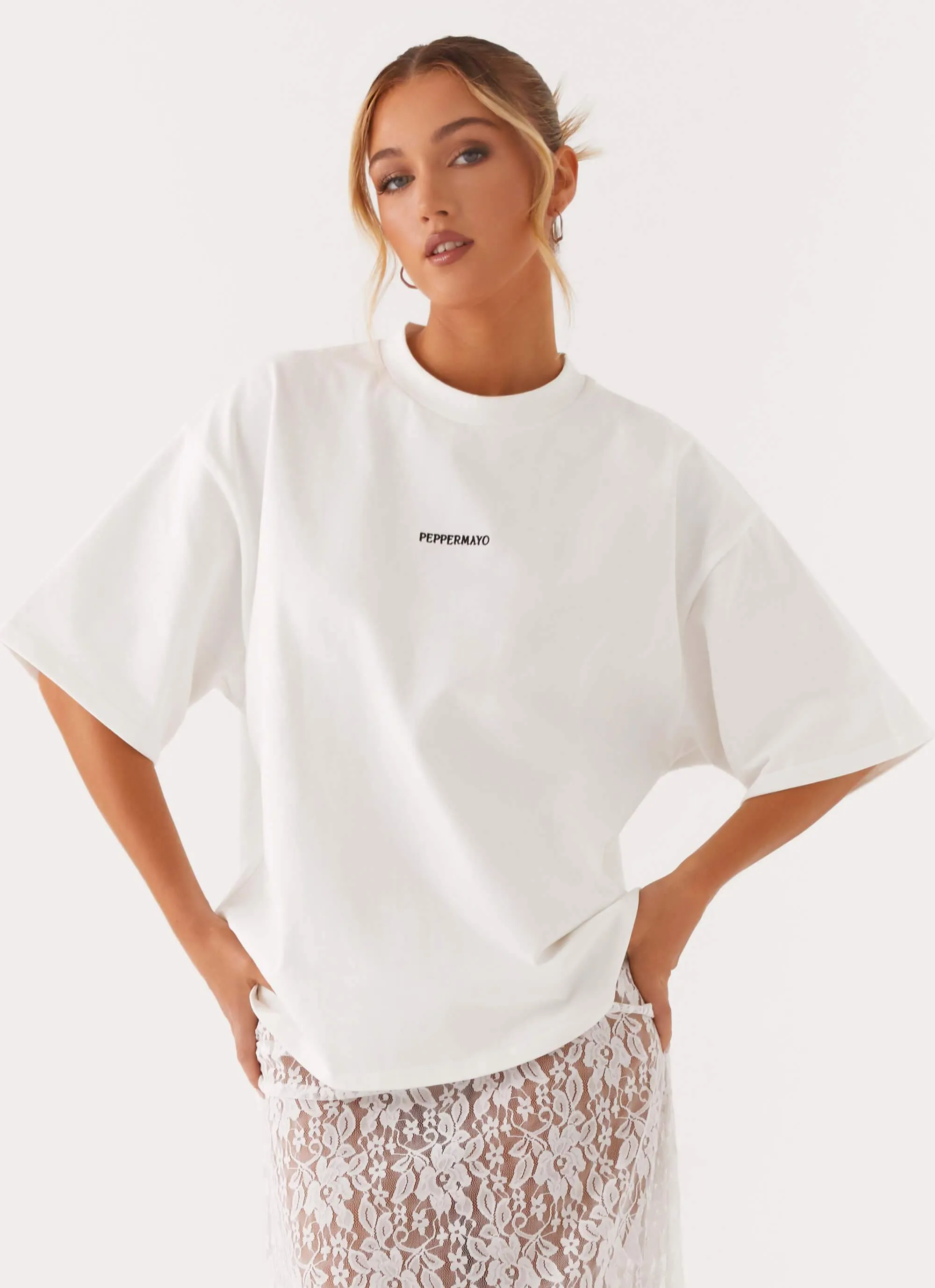 Signature Oversized Tee - White regular but not boring Feminine Appeal