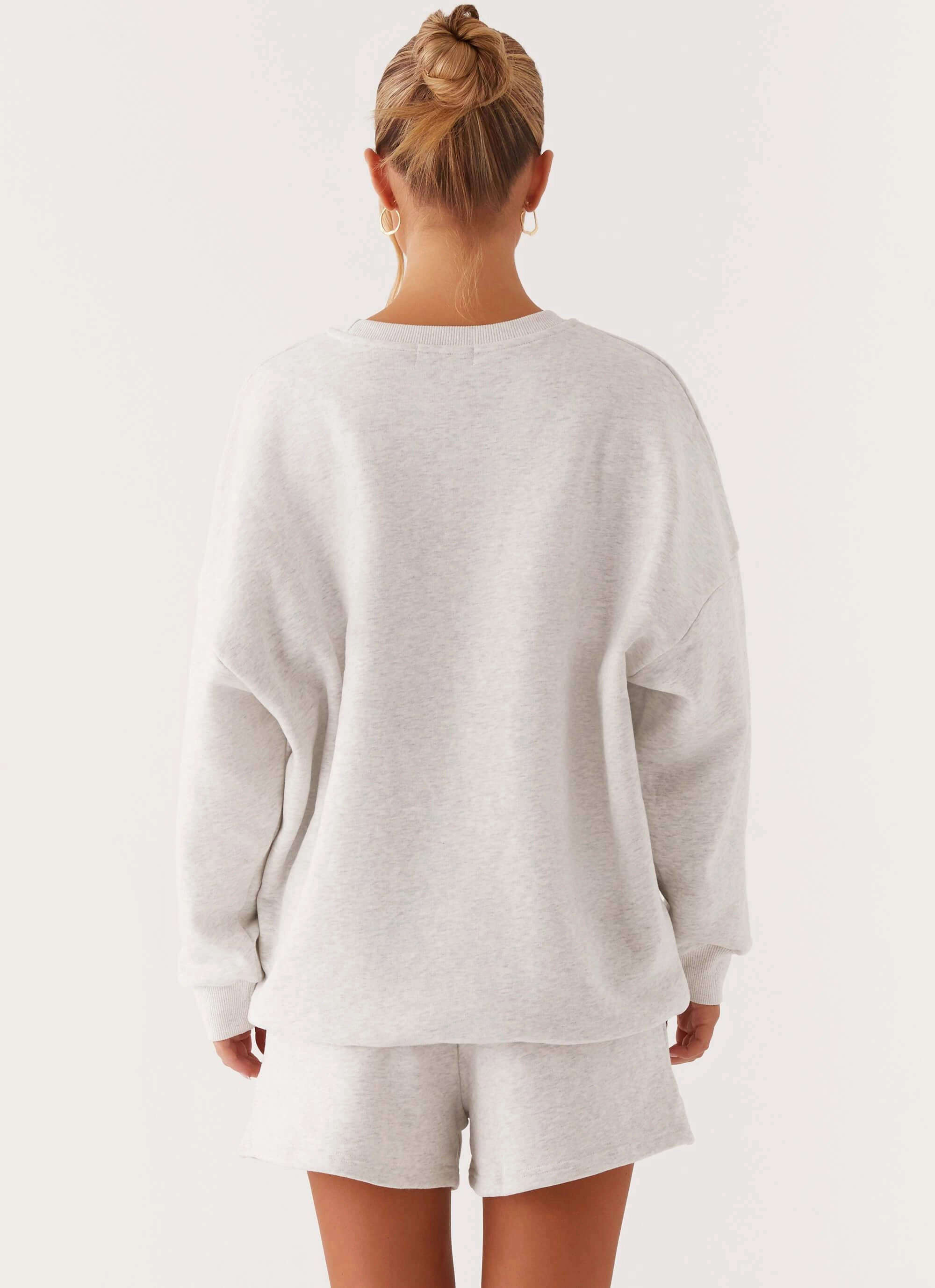 Signature Oversized Sweatshirt - Grey LightweightInsulation