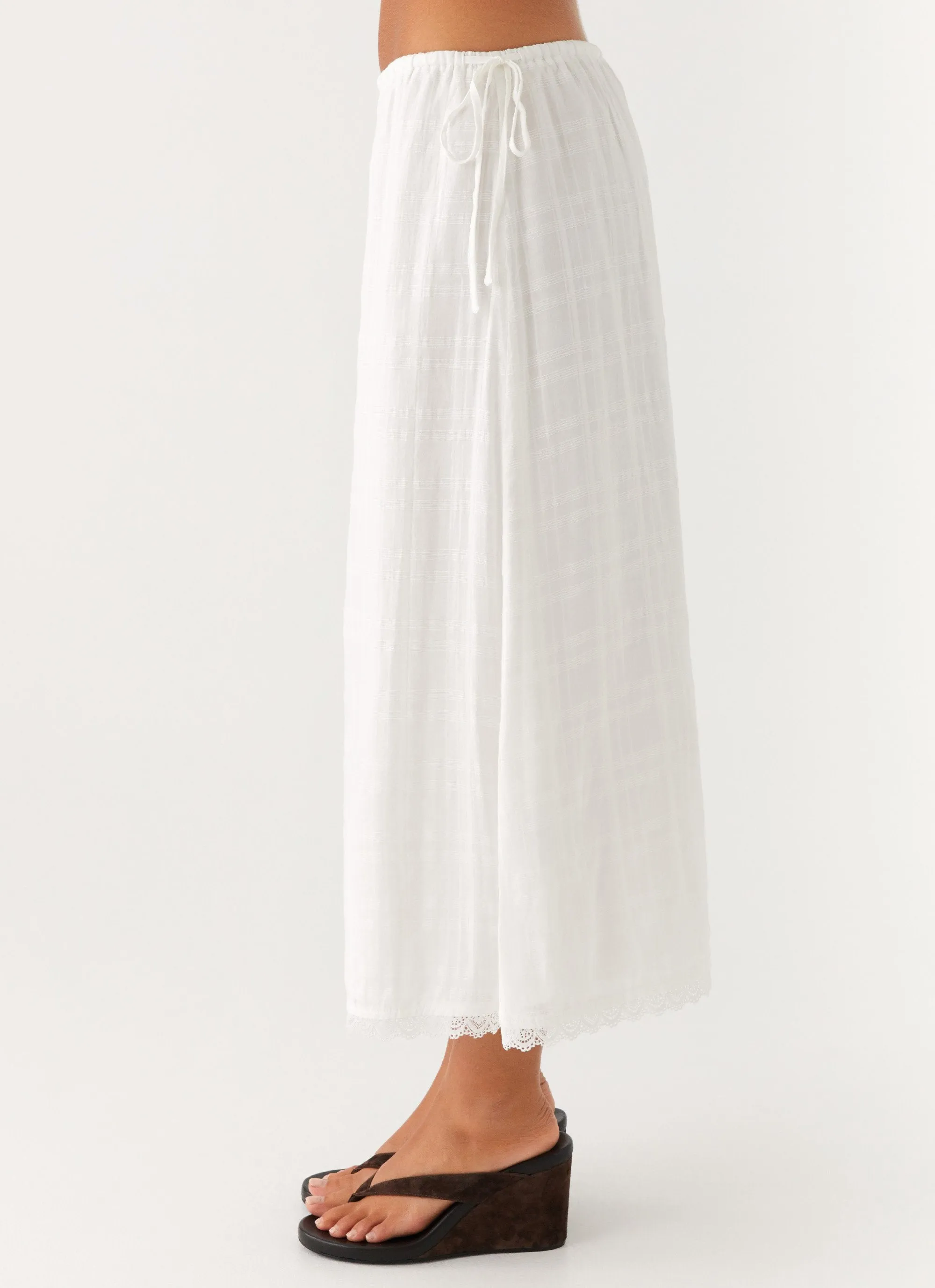 Sweet Lullaby Midi Skirt - White Layer Combo