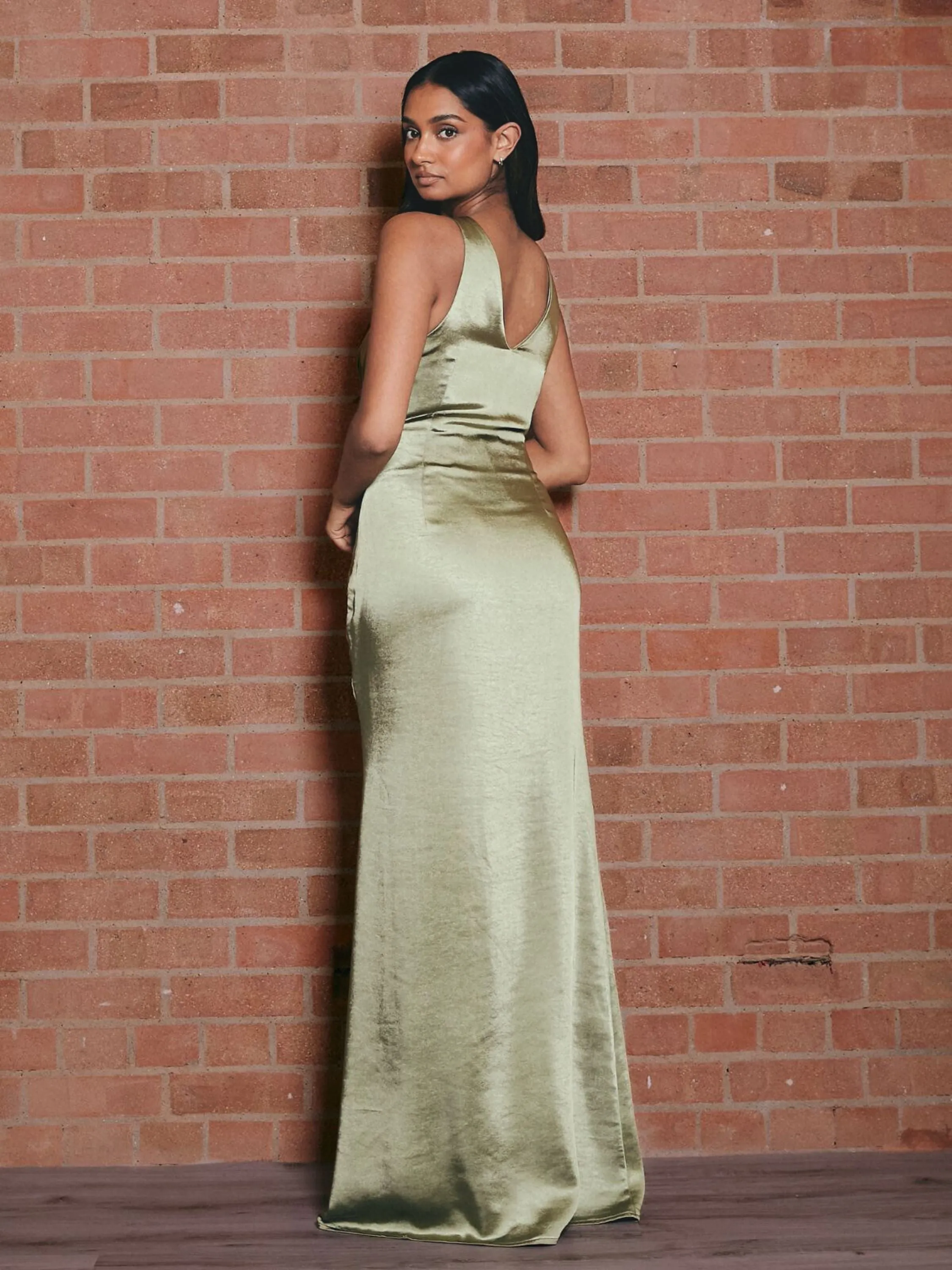 Drape Wave V Neck Satin Maxi Dress / Olive