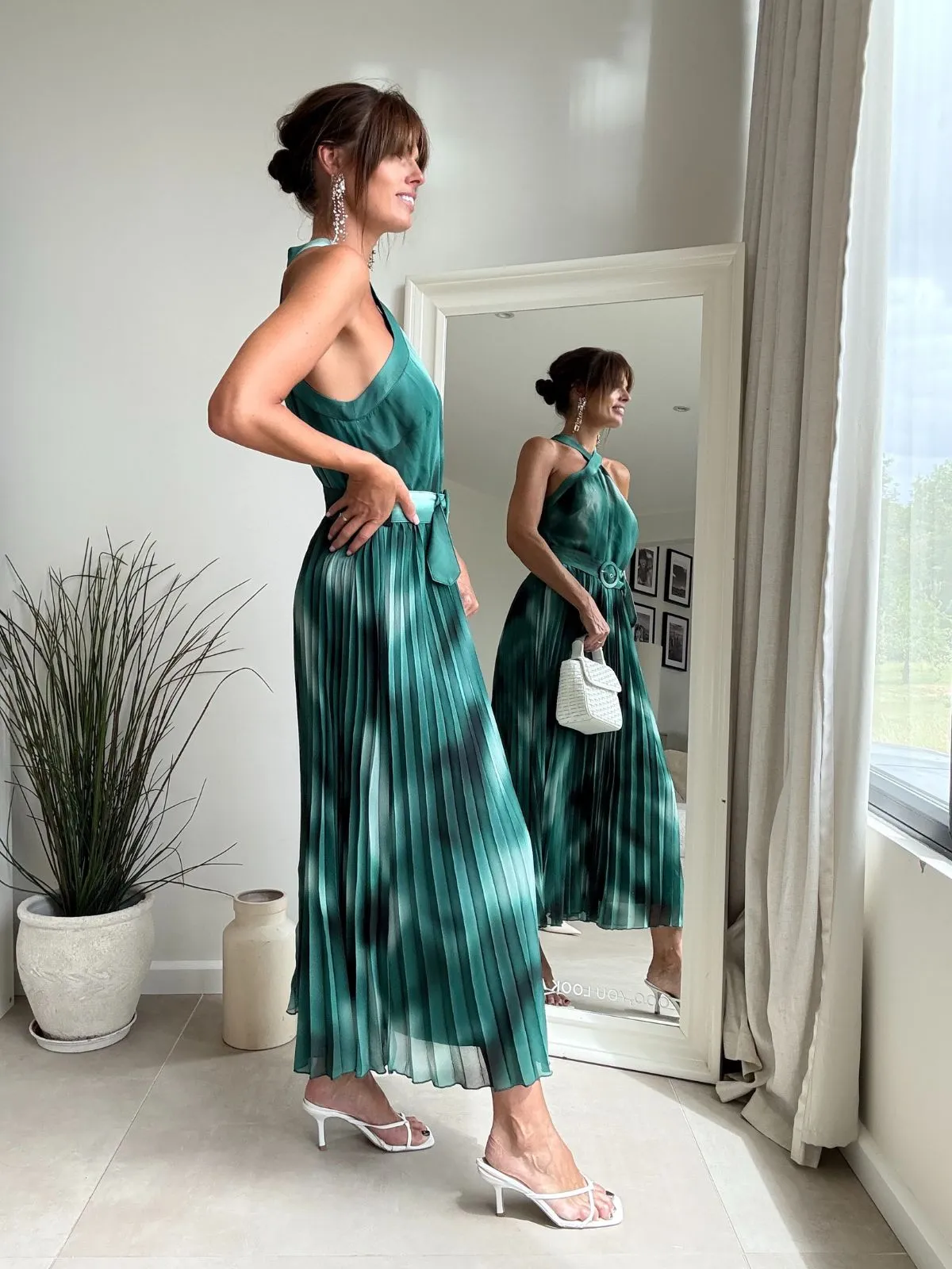 Chill Detail Casual Wear Paige Halter Pleated Belted Dress / Green Print