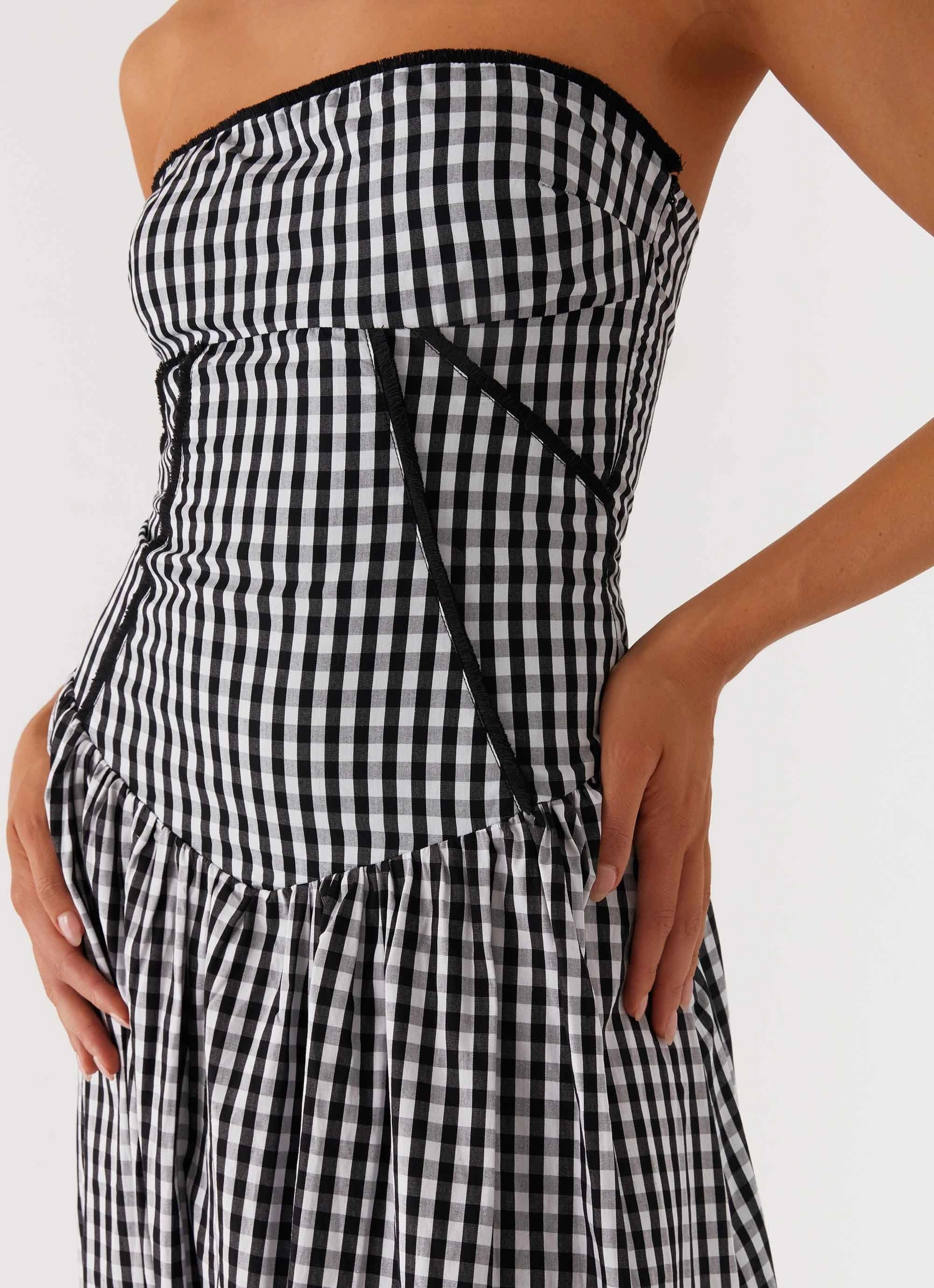 Bold Cut Elegant Waist Fit Larnie Midi Dress - Black Gingam