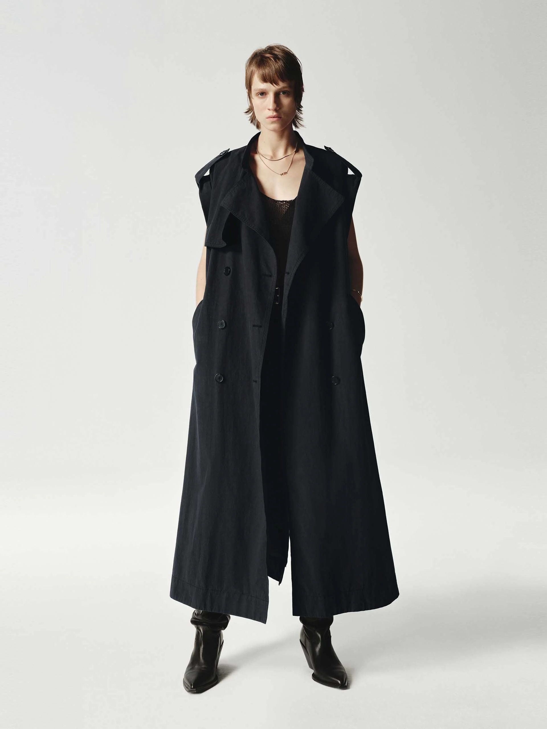 Sleeveless Back Slit Trench Coat