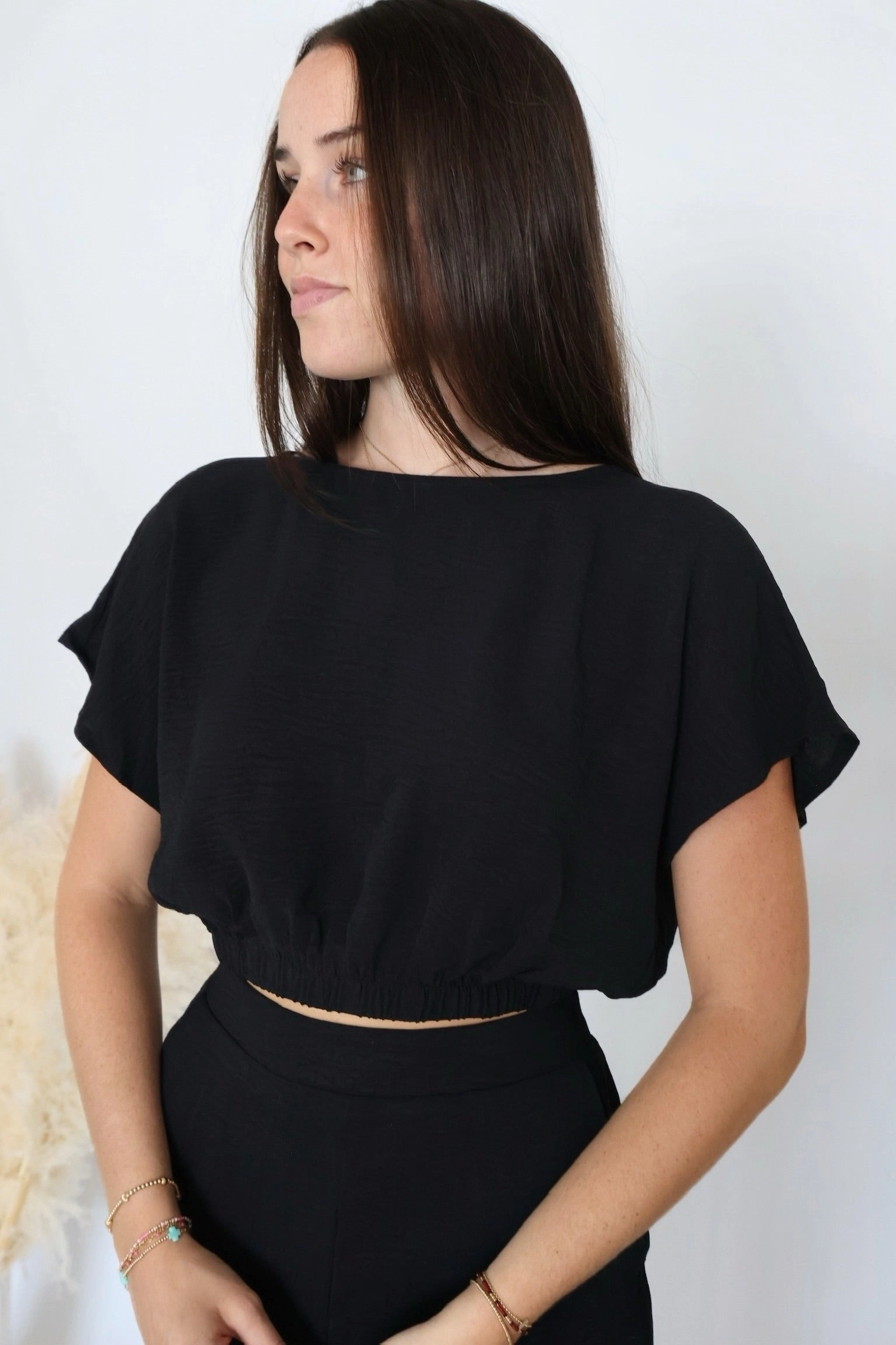 DoubleLayeredCollar Market Find Top- Black (FINIAL SALE)